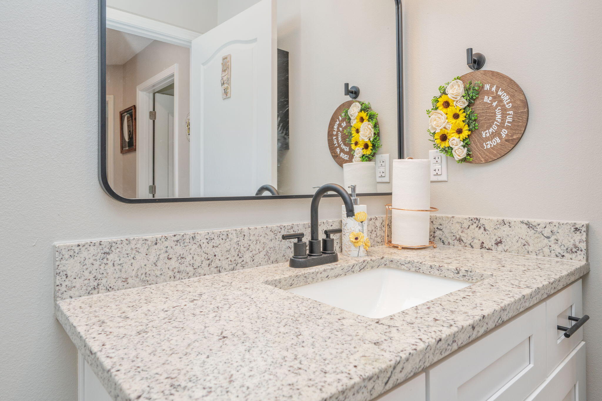 OAKWOOD LAKES ESTATES - Residential