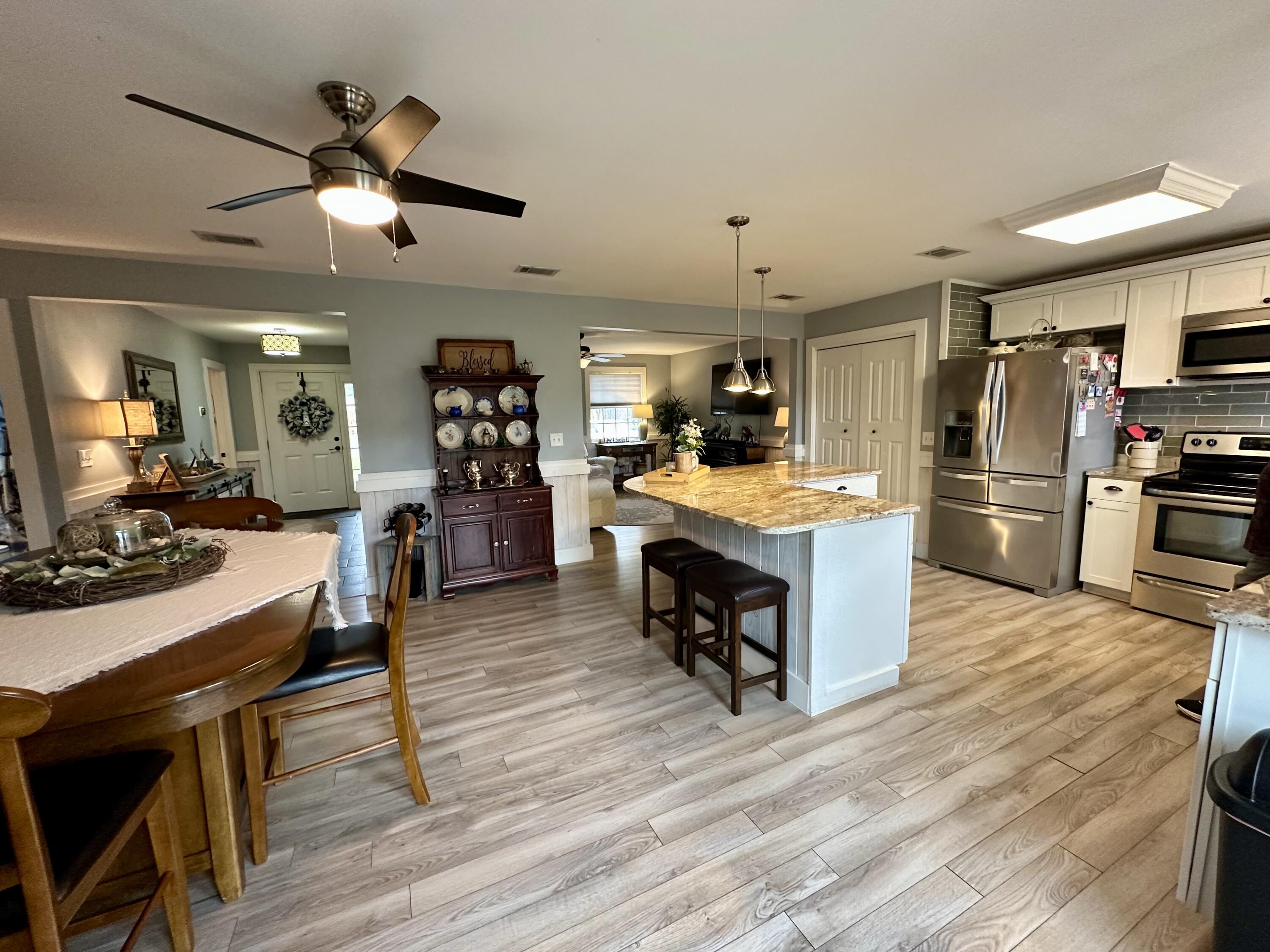 PALM ESTATES UNIT 2 - Residential