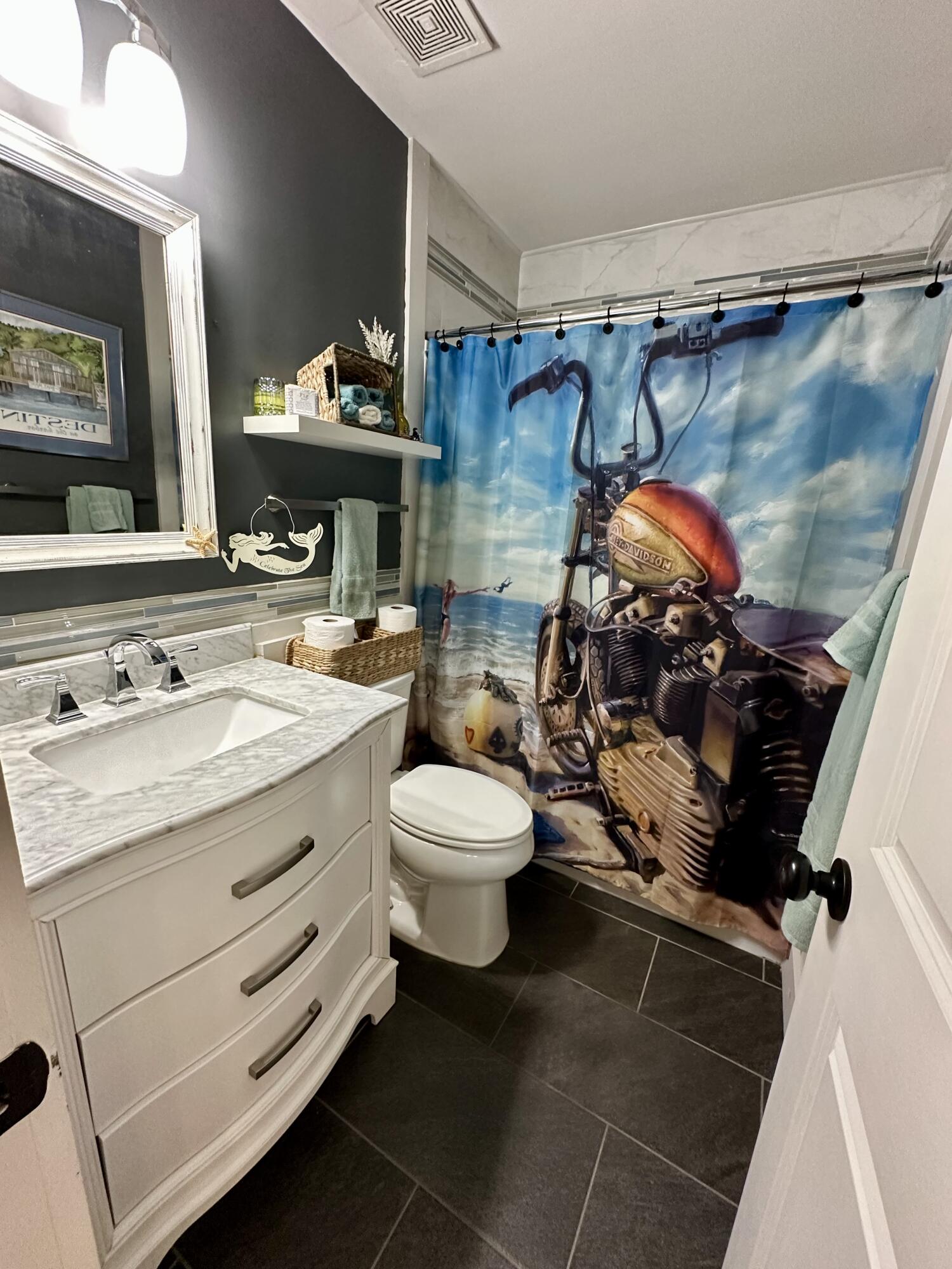 PALM ESTATES UNIT 2 - Residential
