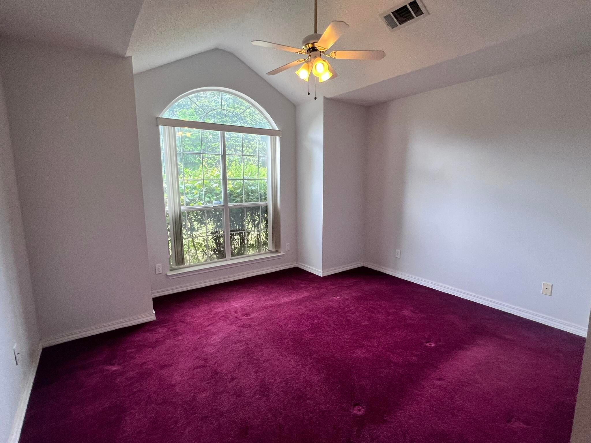 LAKE HOLLEY ESTATES - Residential Lease