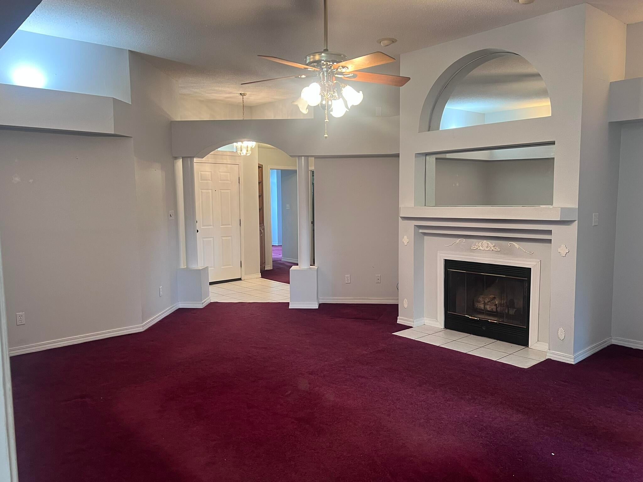 LAKE HOLLEY ESTATES - Residential Lease