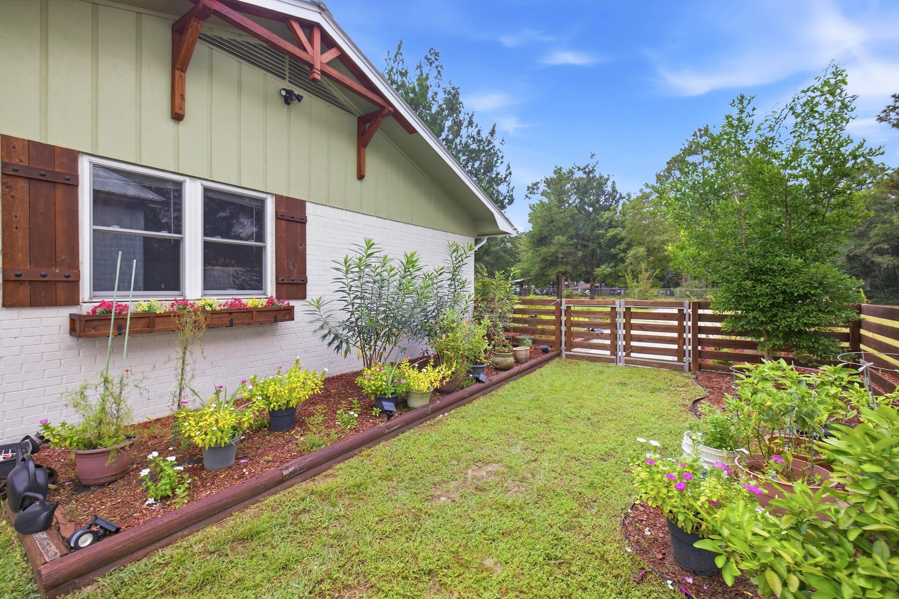 LAKE JUNIPER ESTATES UNIT 3 - Residential