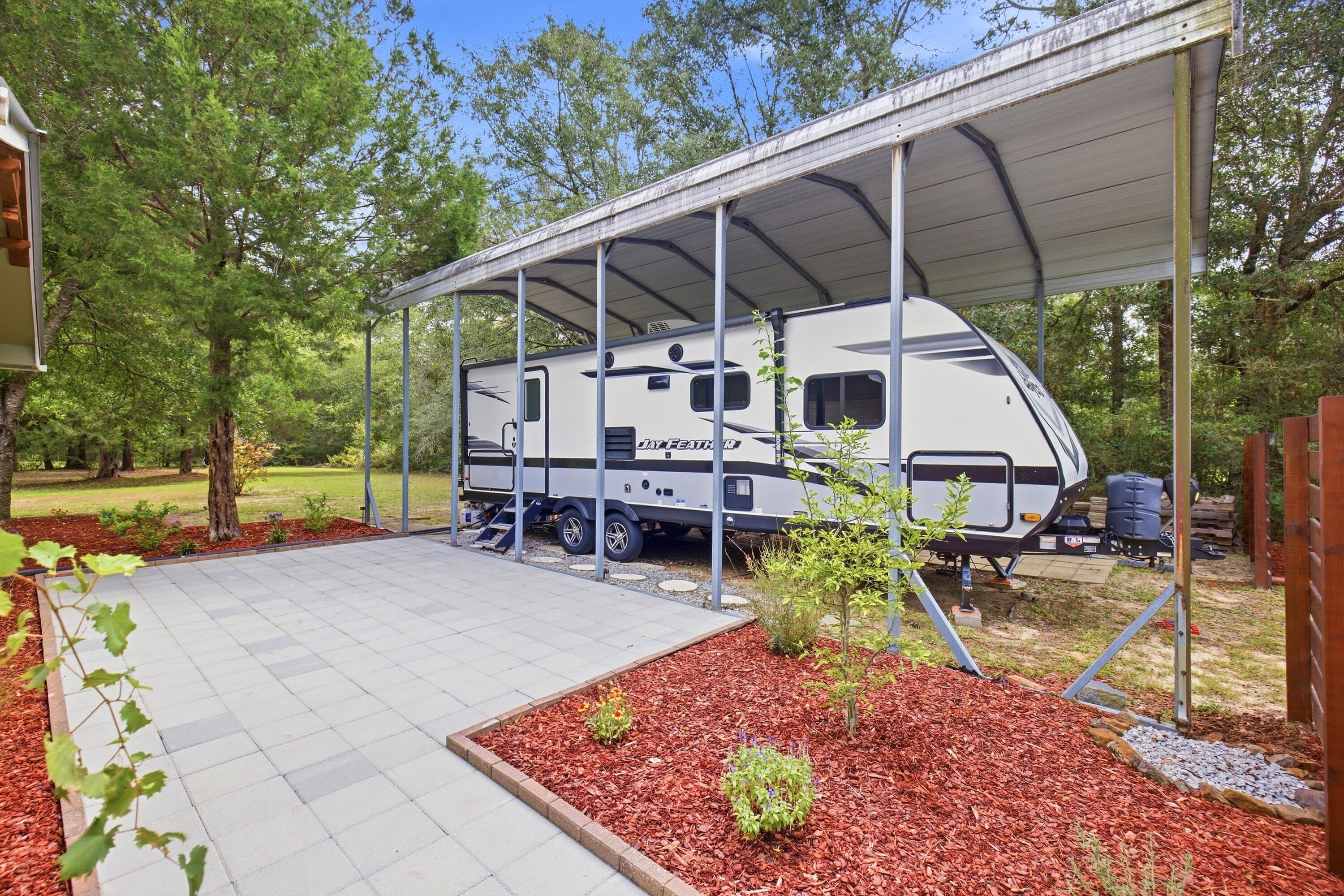 LAKE JUNIPER ESTATES UNIT 3 - Residential