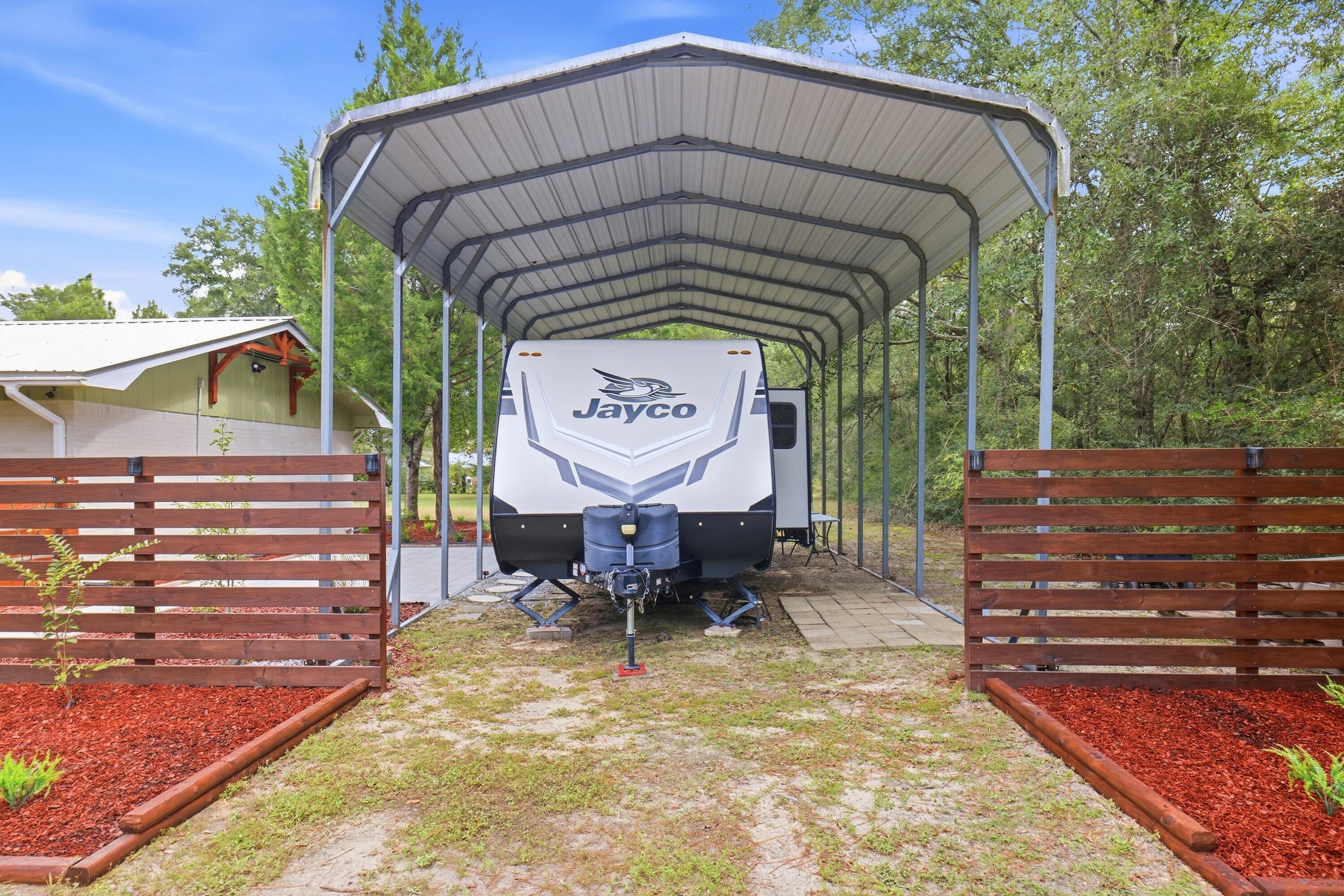 LAKE JUNIPER ESTATES UNIT 3 - Residential