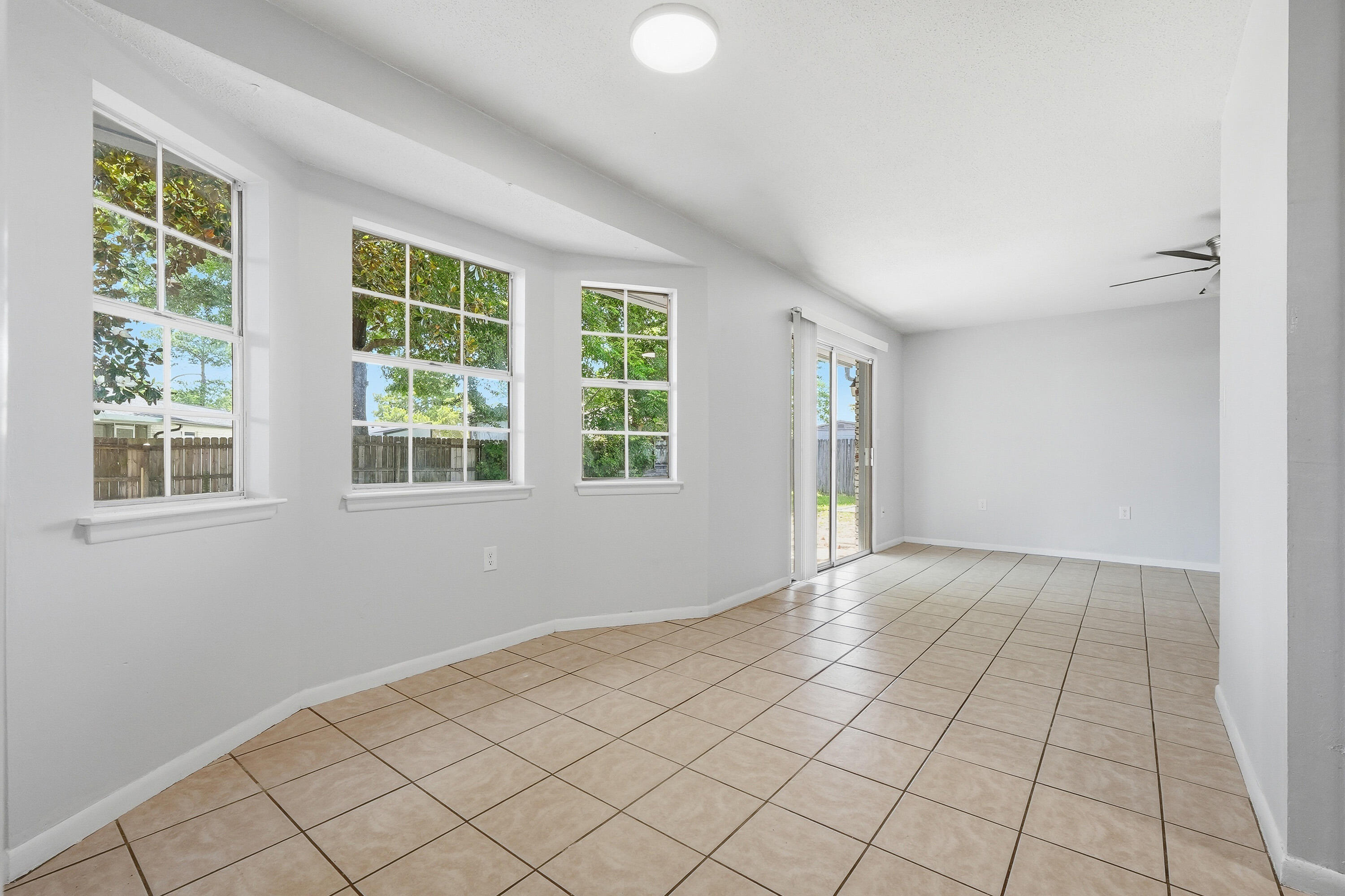 PALM ESTATES UNIT 1 - Residential