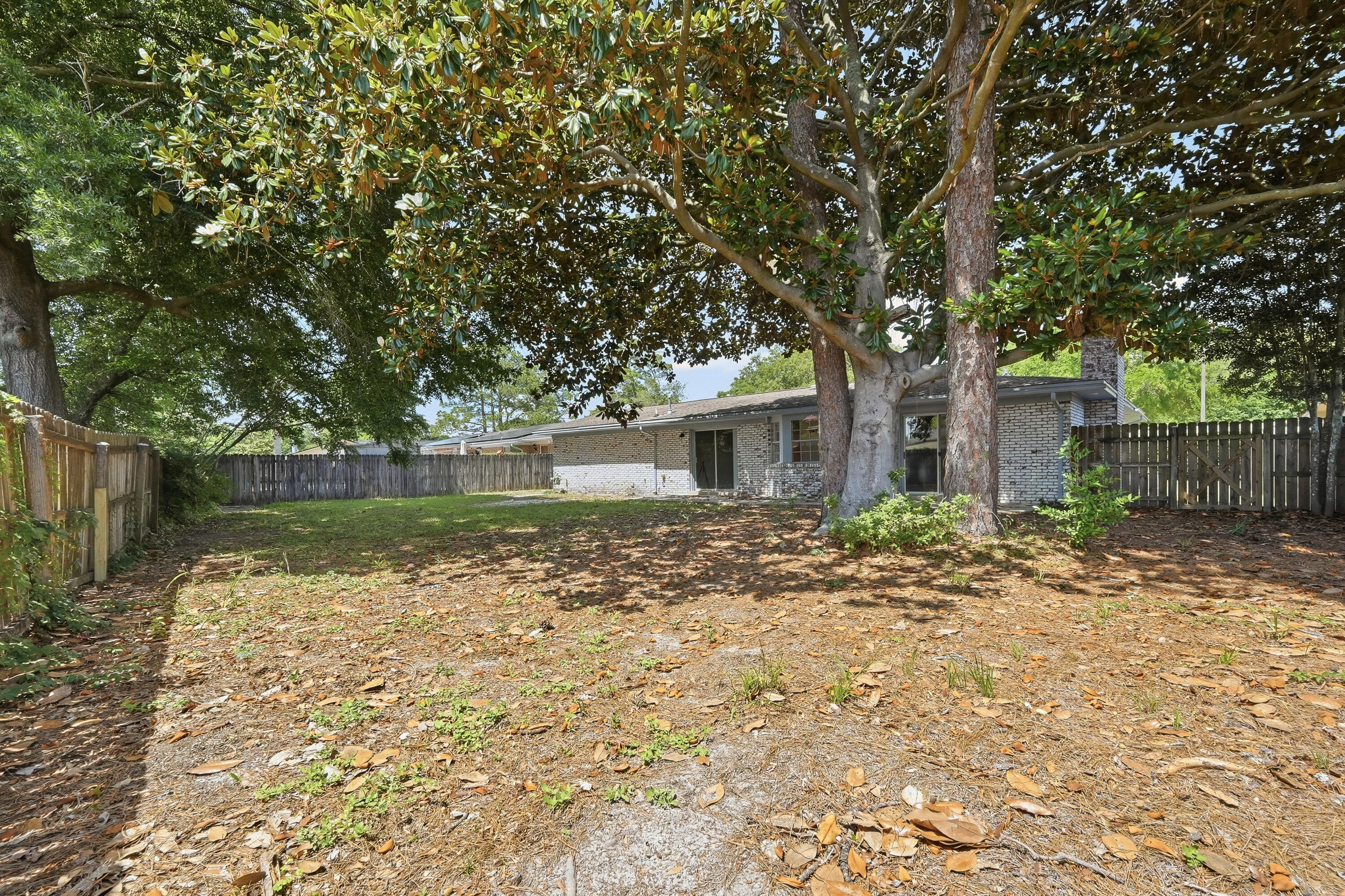 PALM ESTATES UNIT 1 - Residential