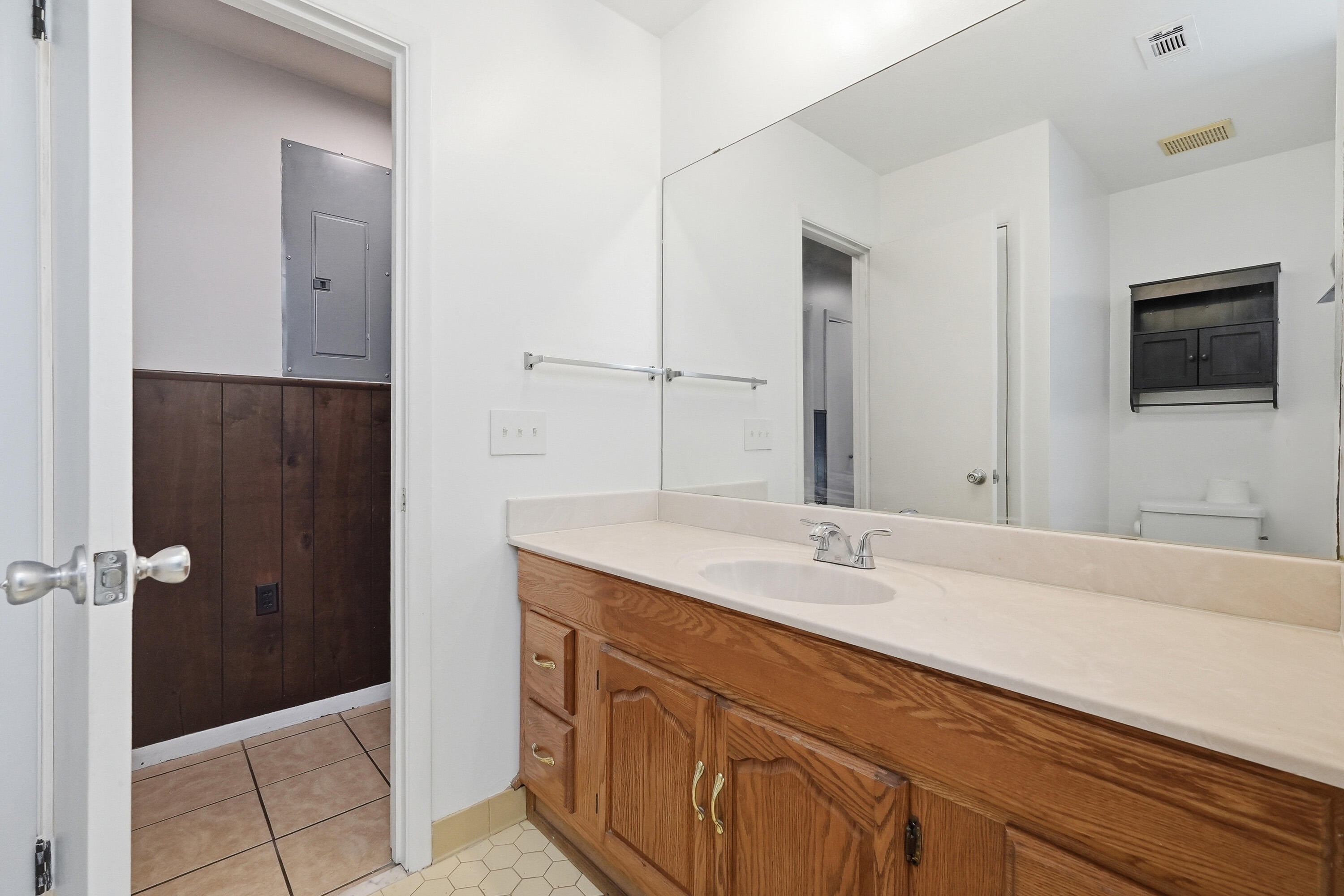 PALM ESTATES UNIT 1 - Residential