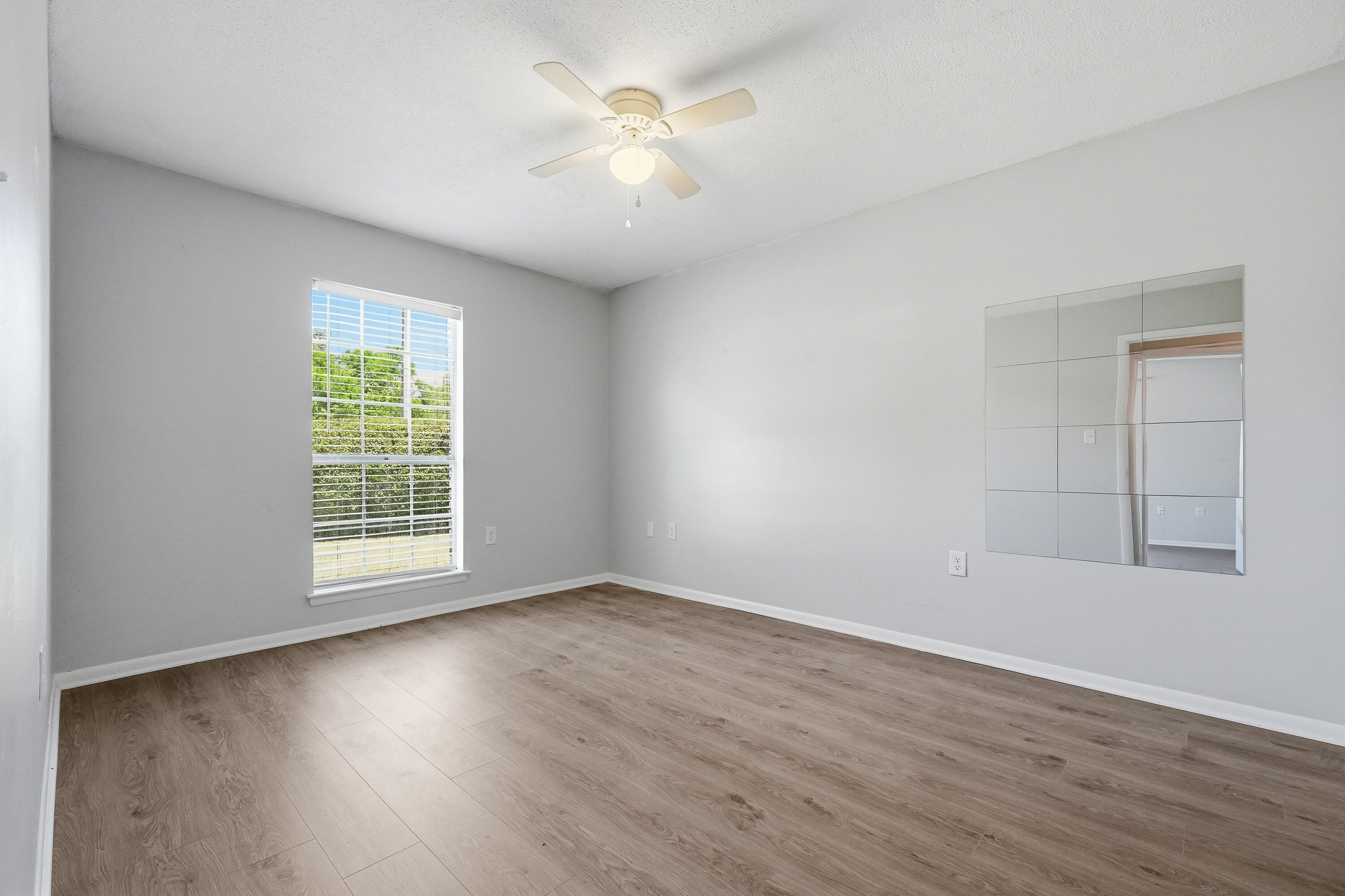 PALM ESTATES UNIT 1 - Residential