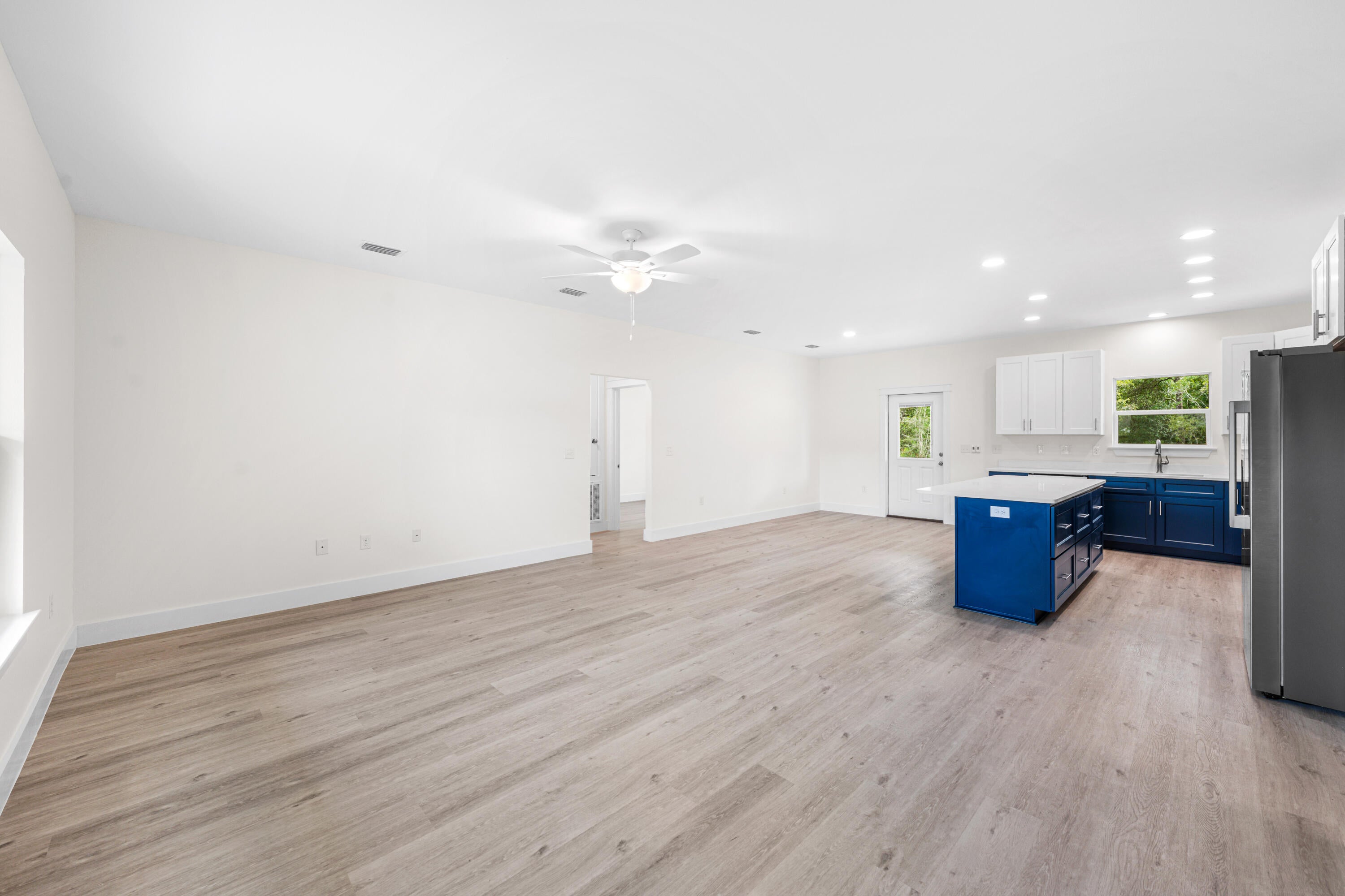 THE PINES - Residential