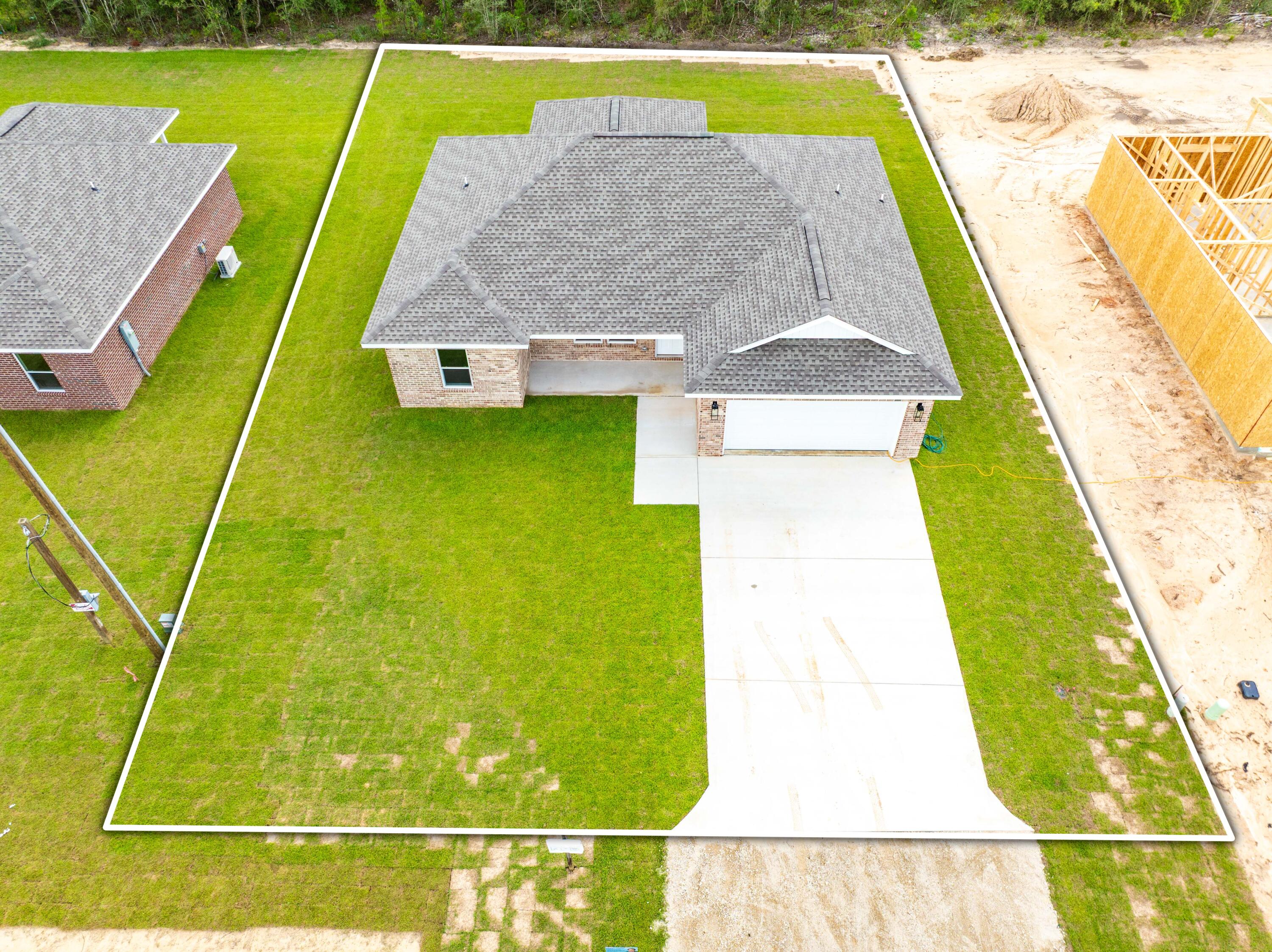 THE PINES - Residential