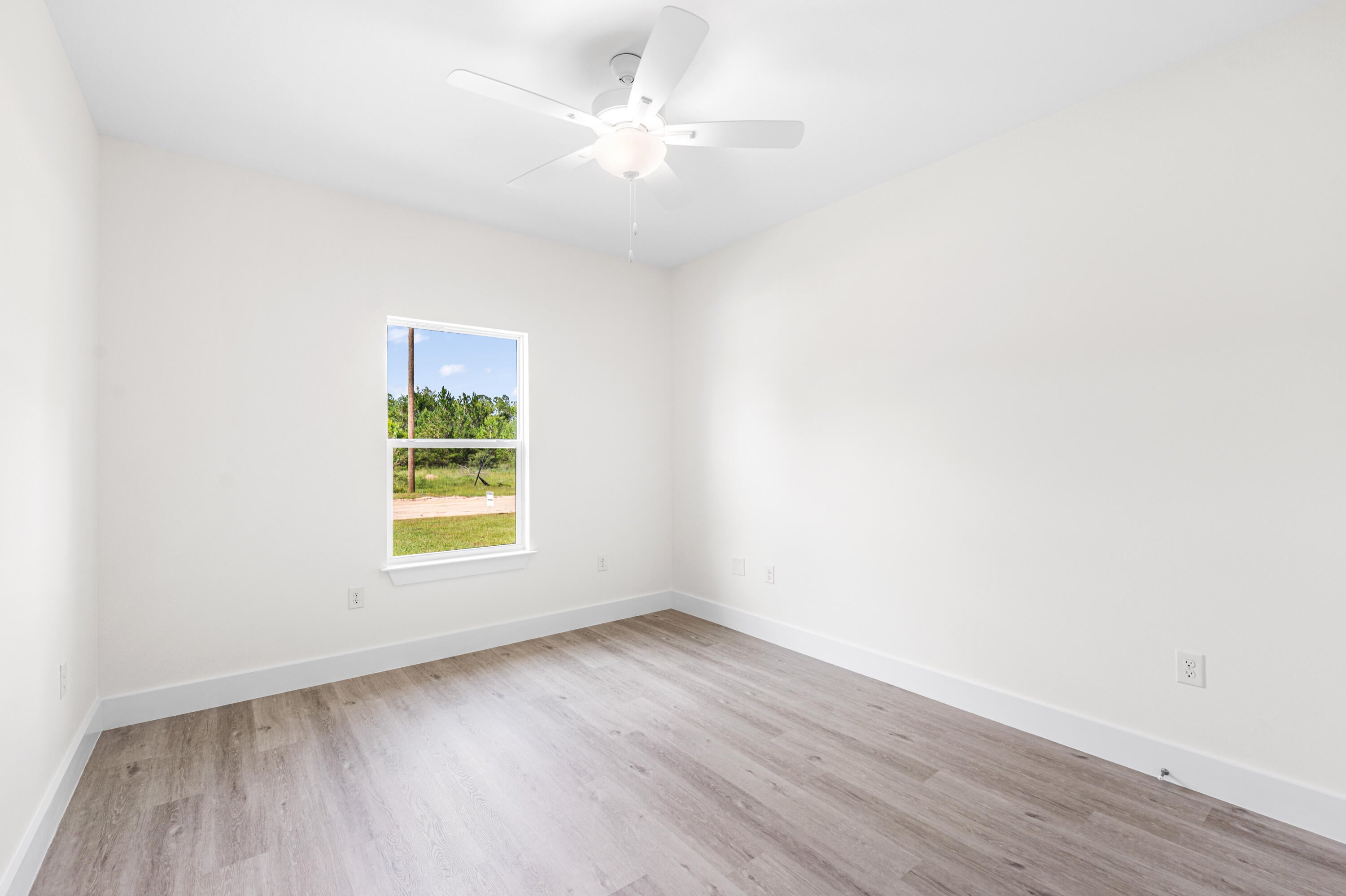 THE PINES - Residential