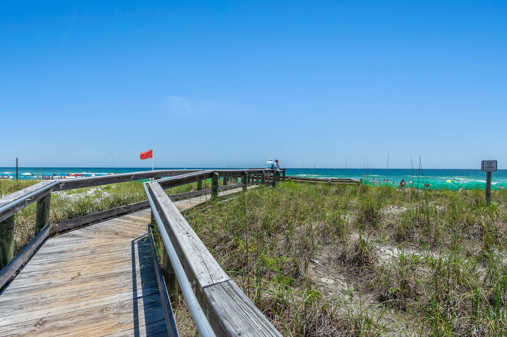 ISLANDER CONDO PH 2 - Residential