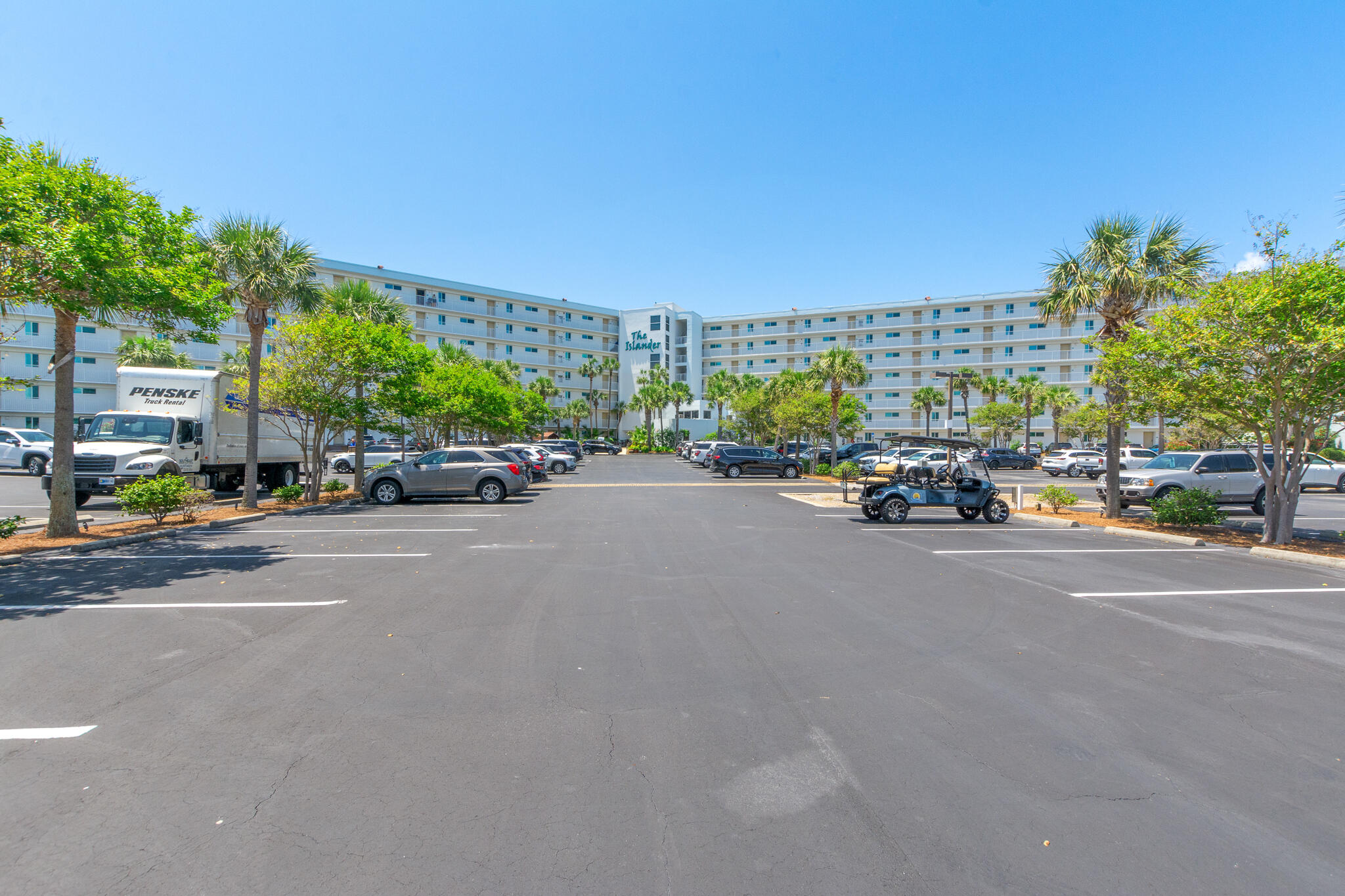 ISLANDER CONDO PH 2 - Residential