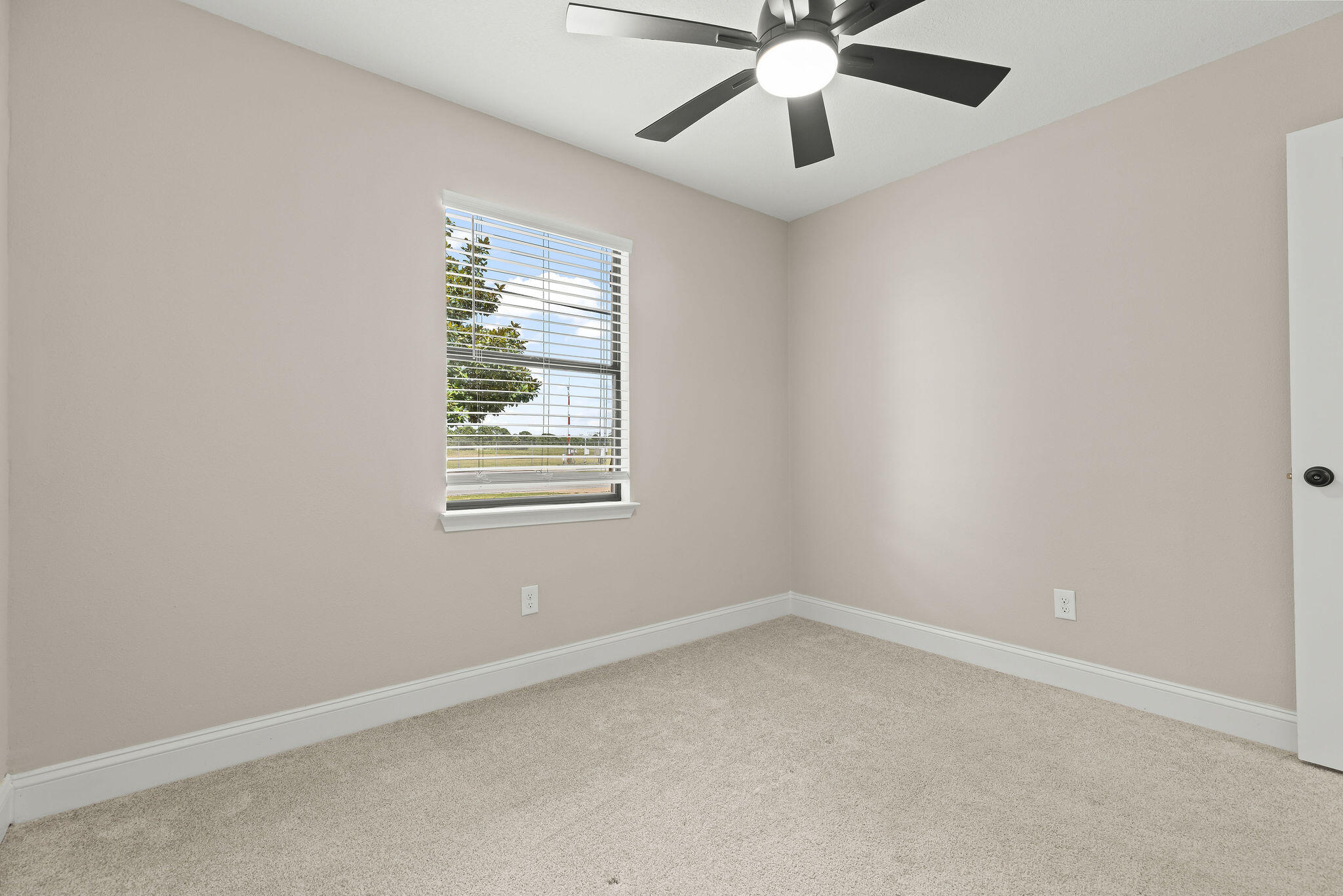 QUIET WOOD - Residential