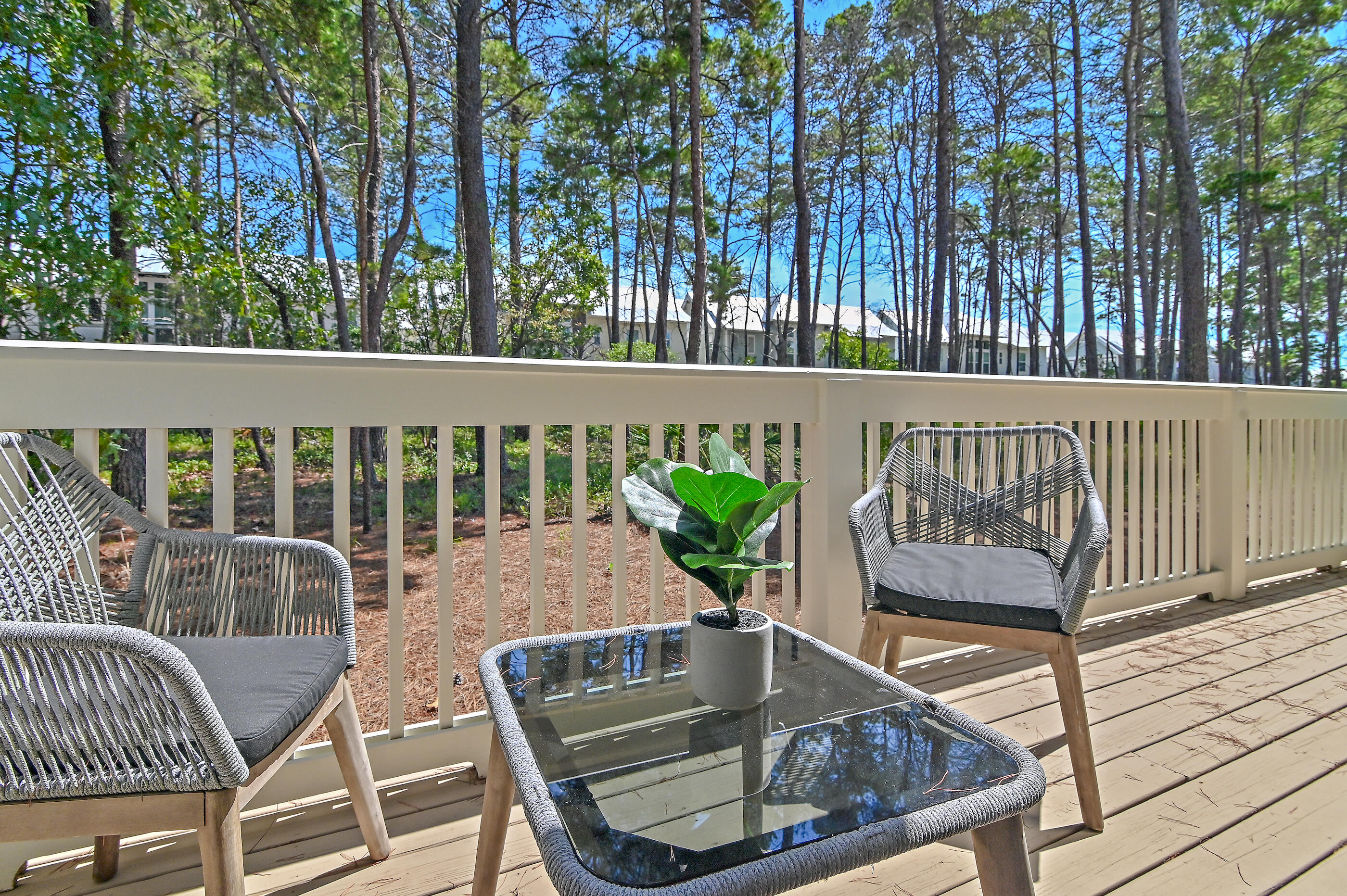 PROMINENCE - Residential
