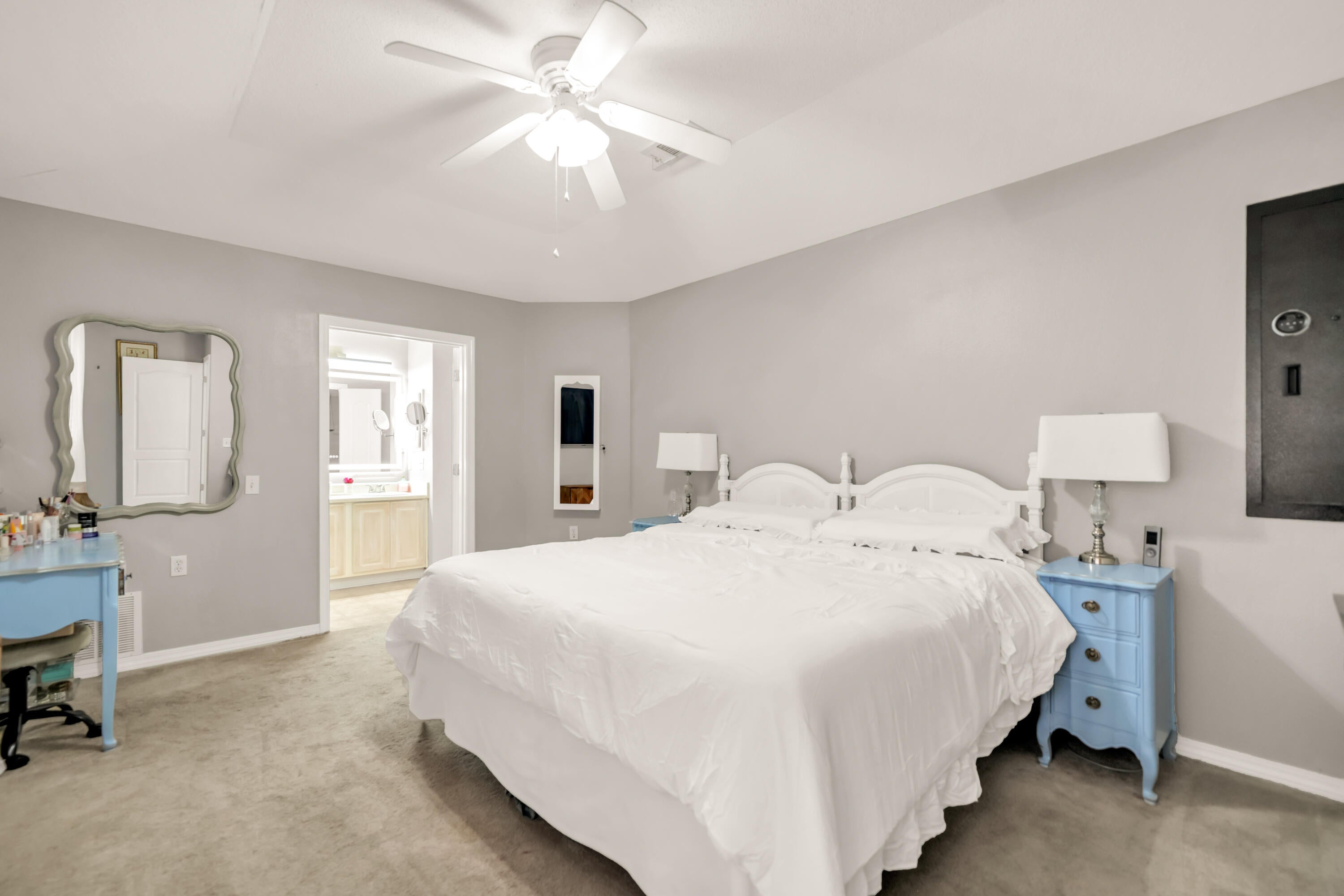 SHADOW LAKES - Residential