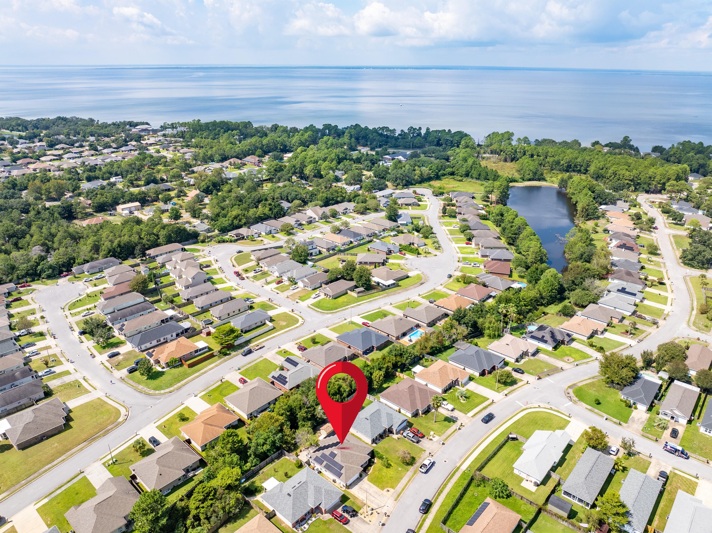 SHADOW LAKES - Residential