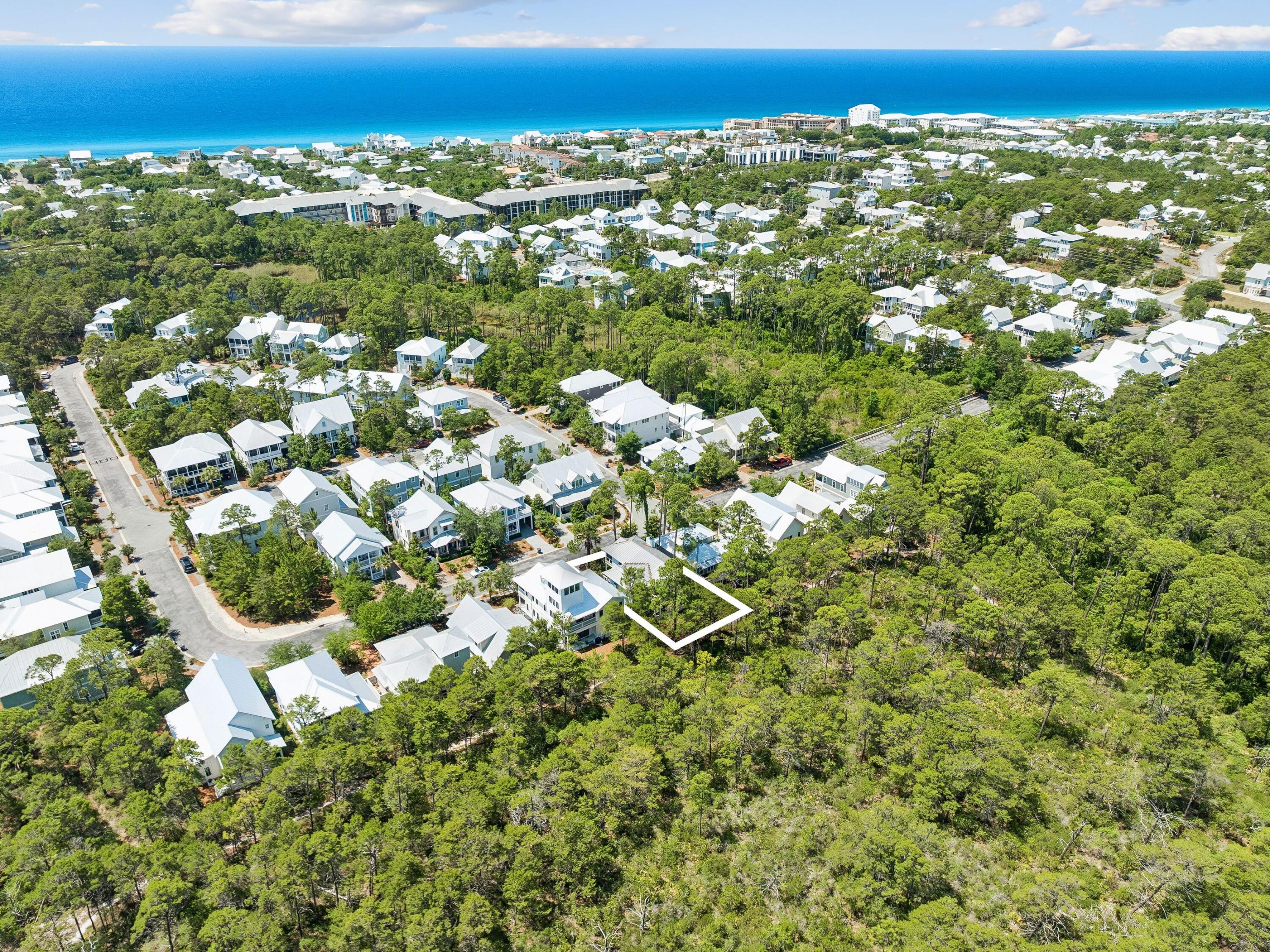 LAKESIDE AT BLUE MOUNTAIN BEACH - Residential