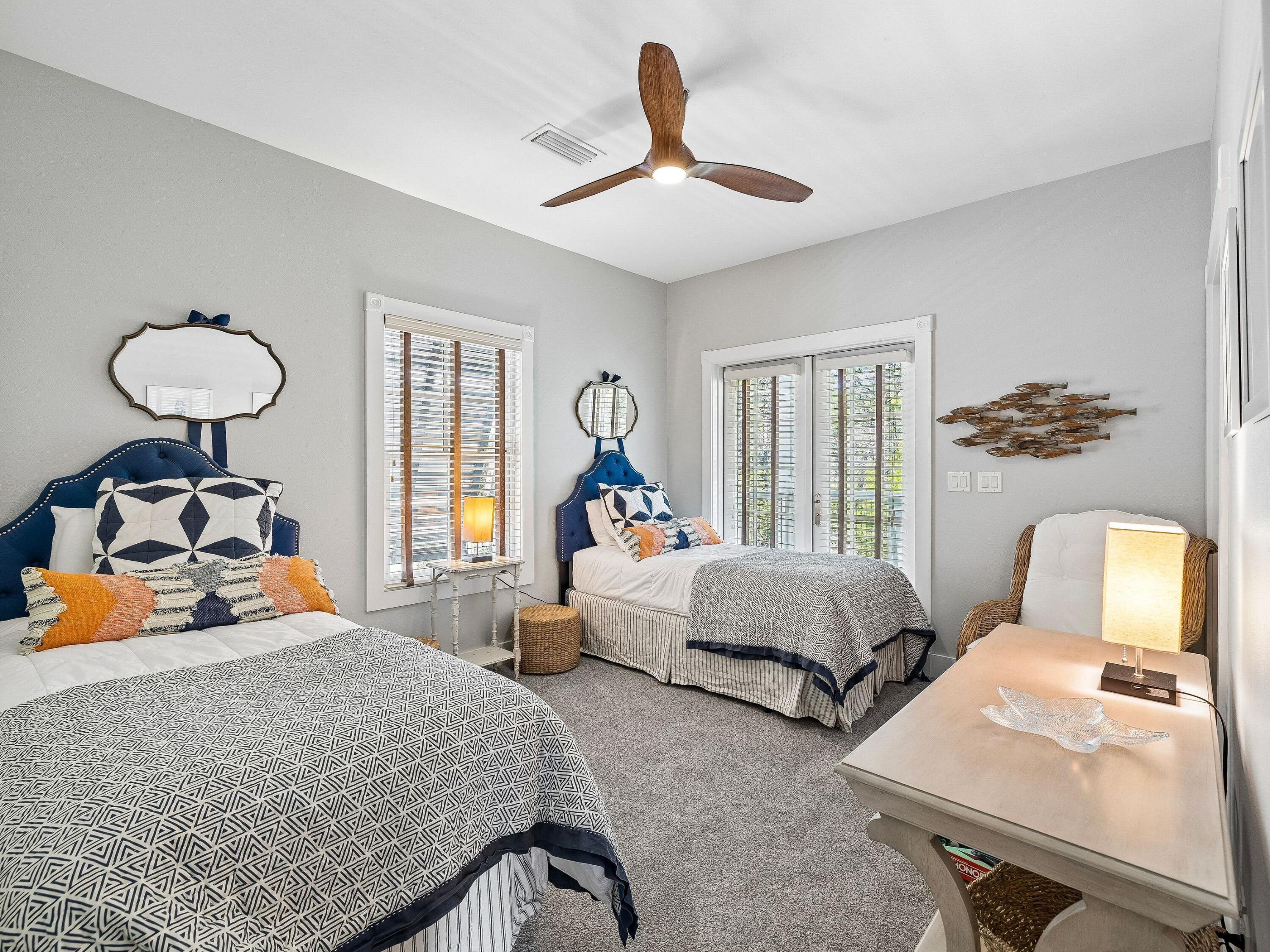 LAKESIDE AT BLUE MOUNTAIN BEACH - Residential