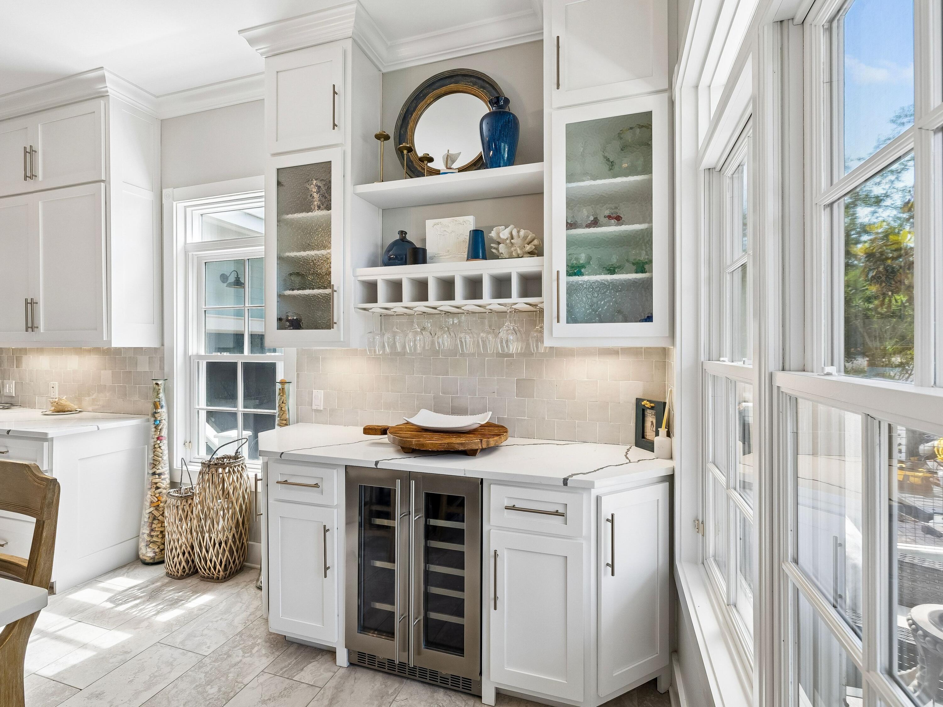 LAKESIDE AT BLUE MOUNTAIN BEACH - Residential