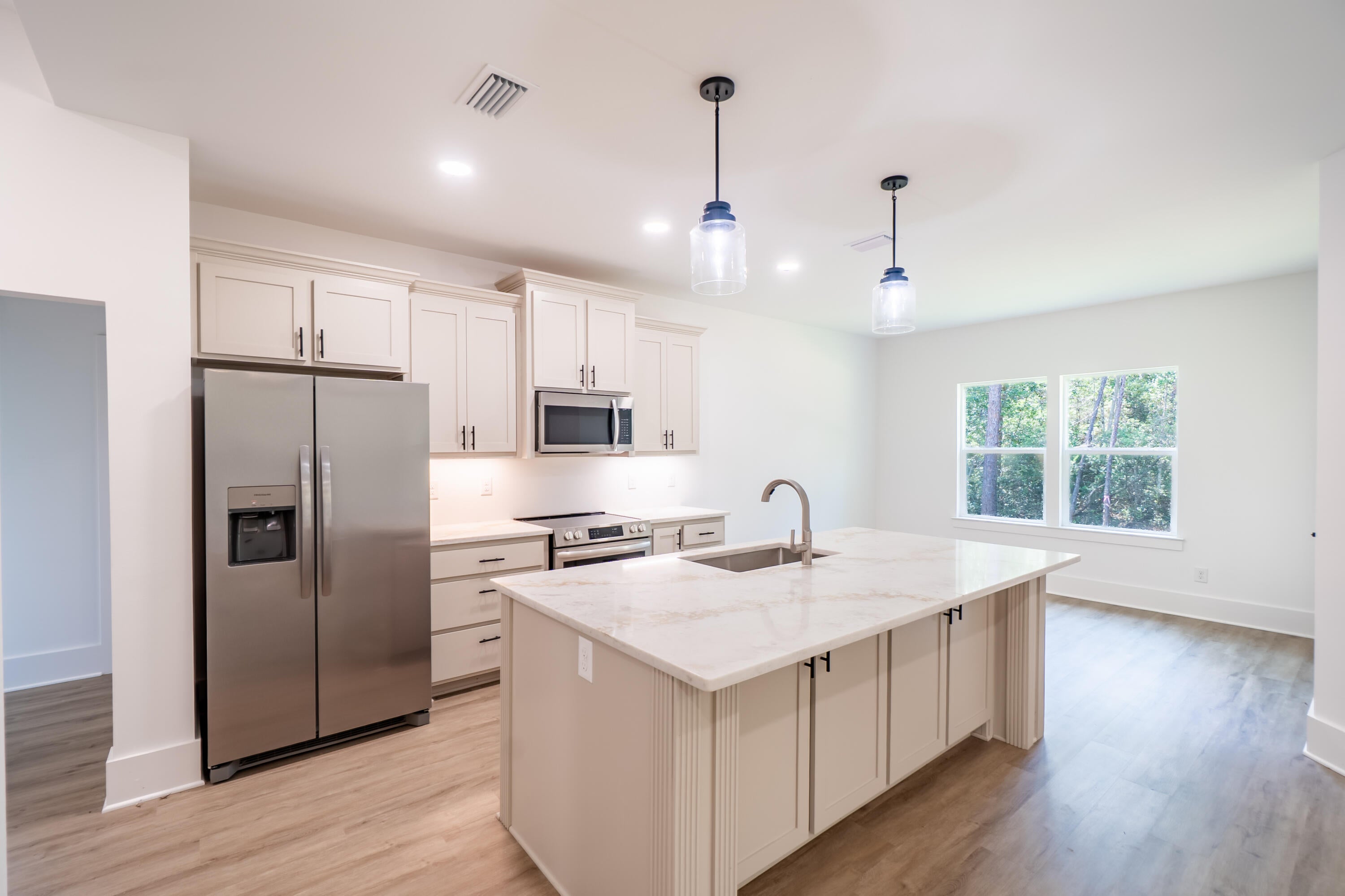 HOLLEY BY THE SEA - Residential