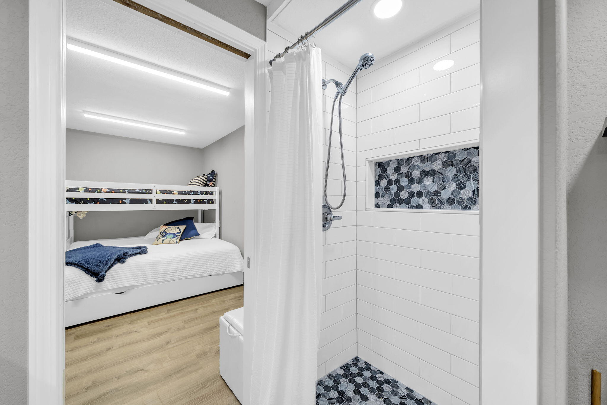 QUAYS PH 1 - Residential