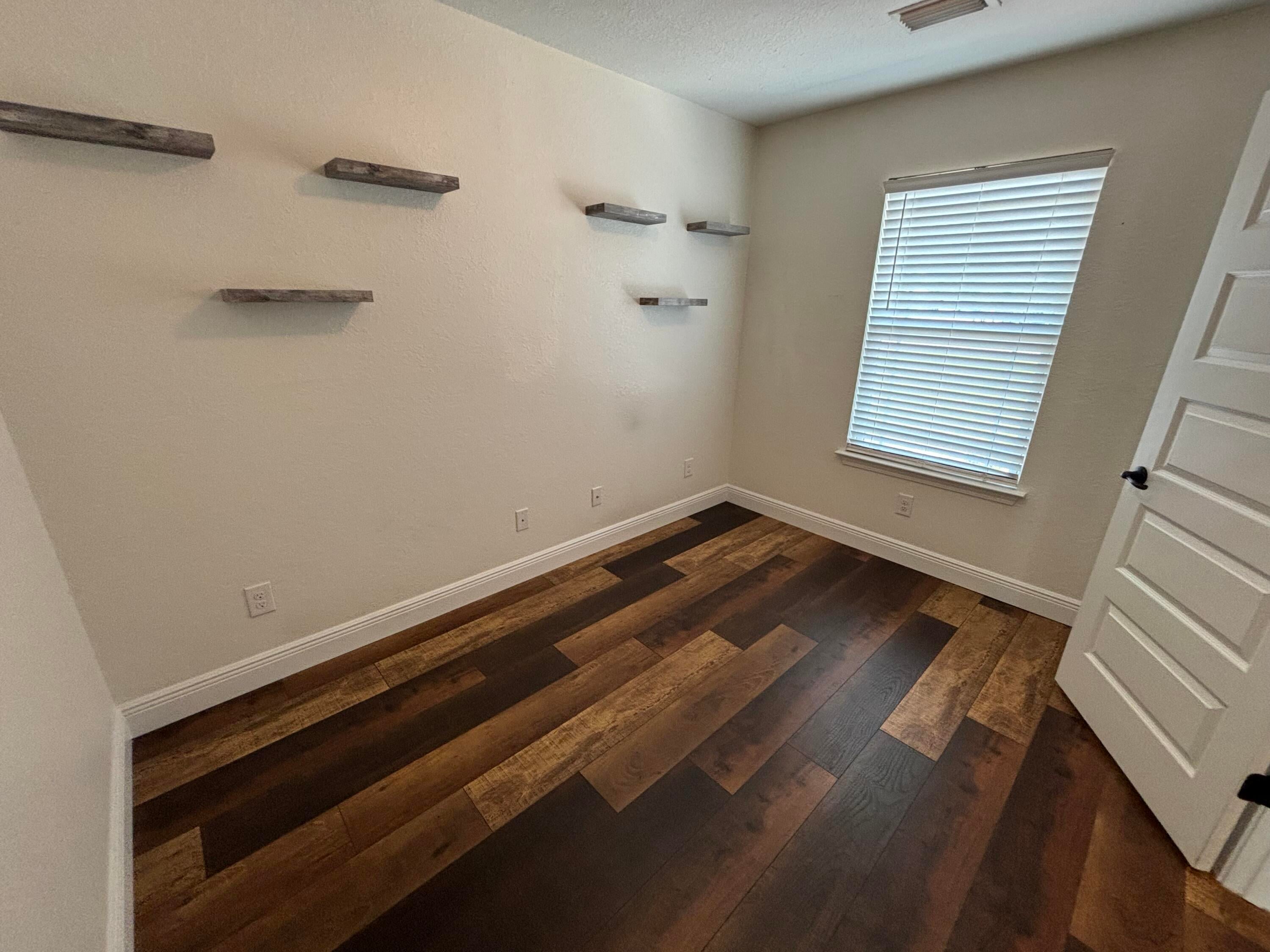 NO RECORDED SUBDIVISION - Residential Lease