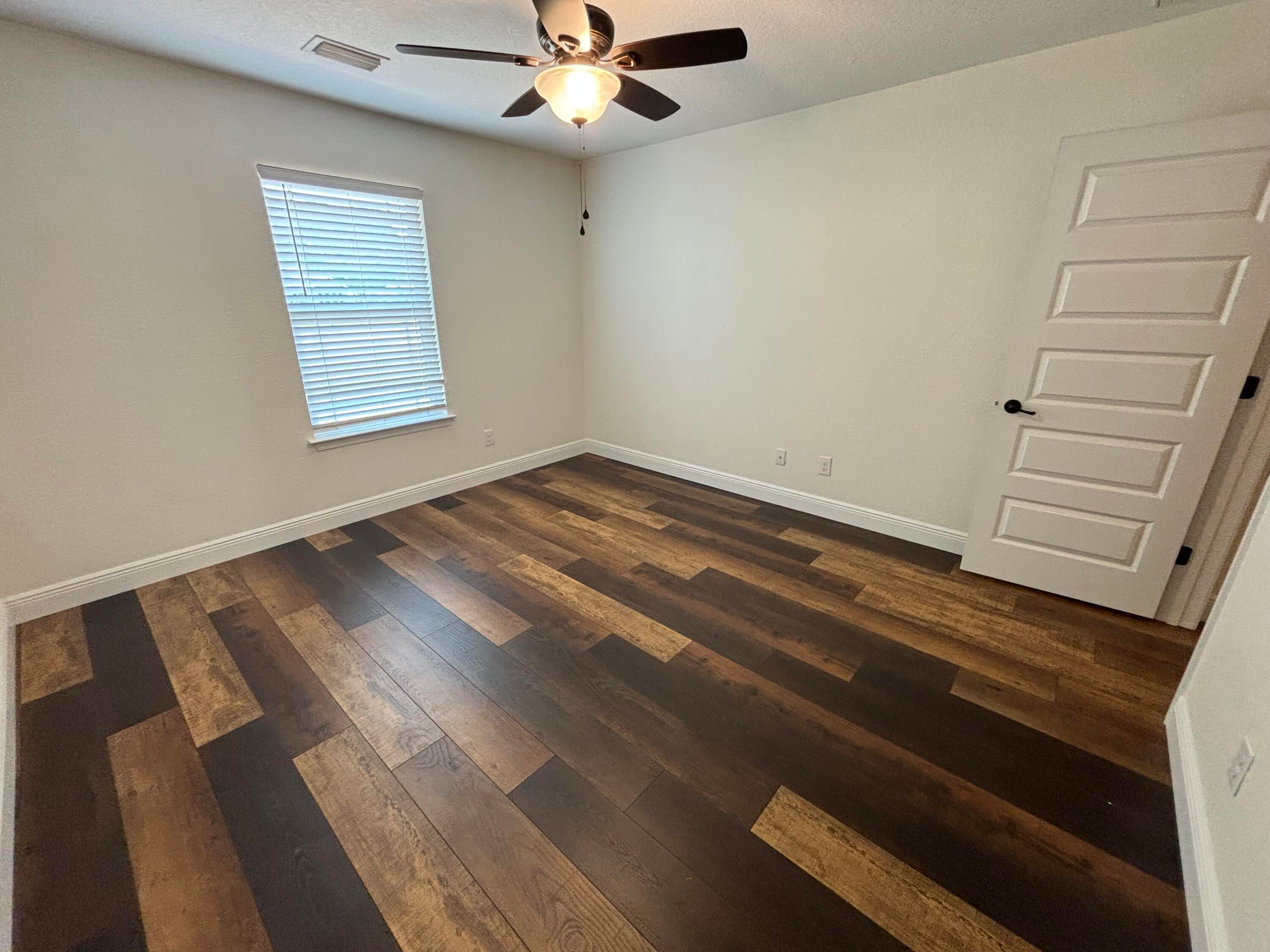 NO RECORDED SUBDIVISION - Residential Lease