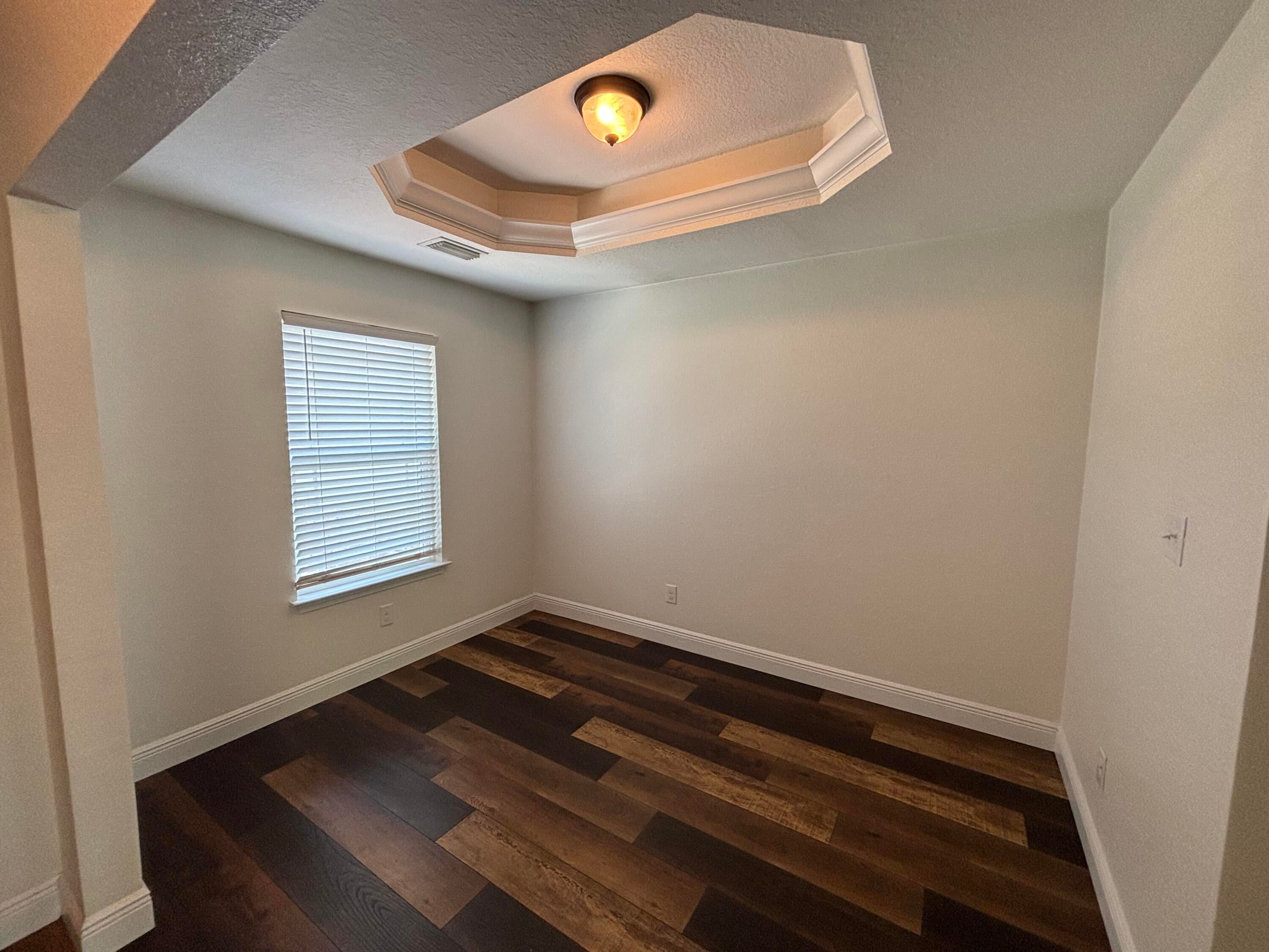 NO RECORDED SUBDIVISION - Residential Lease