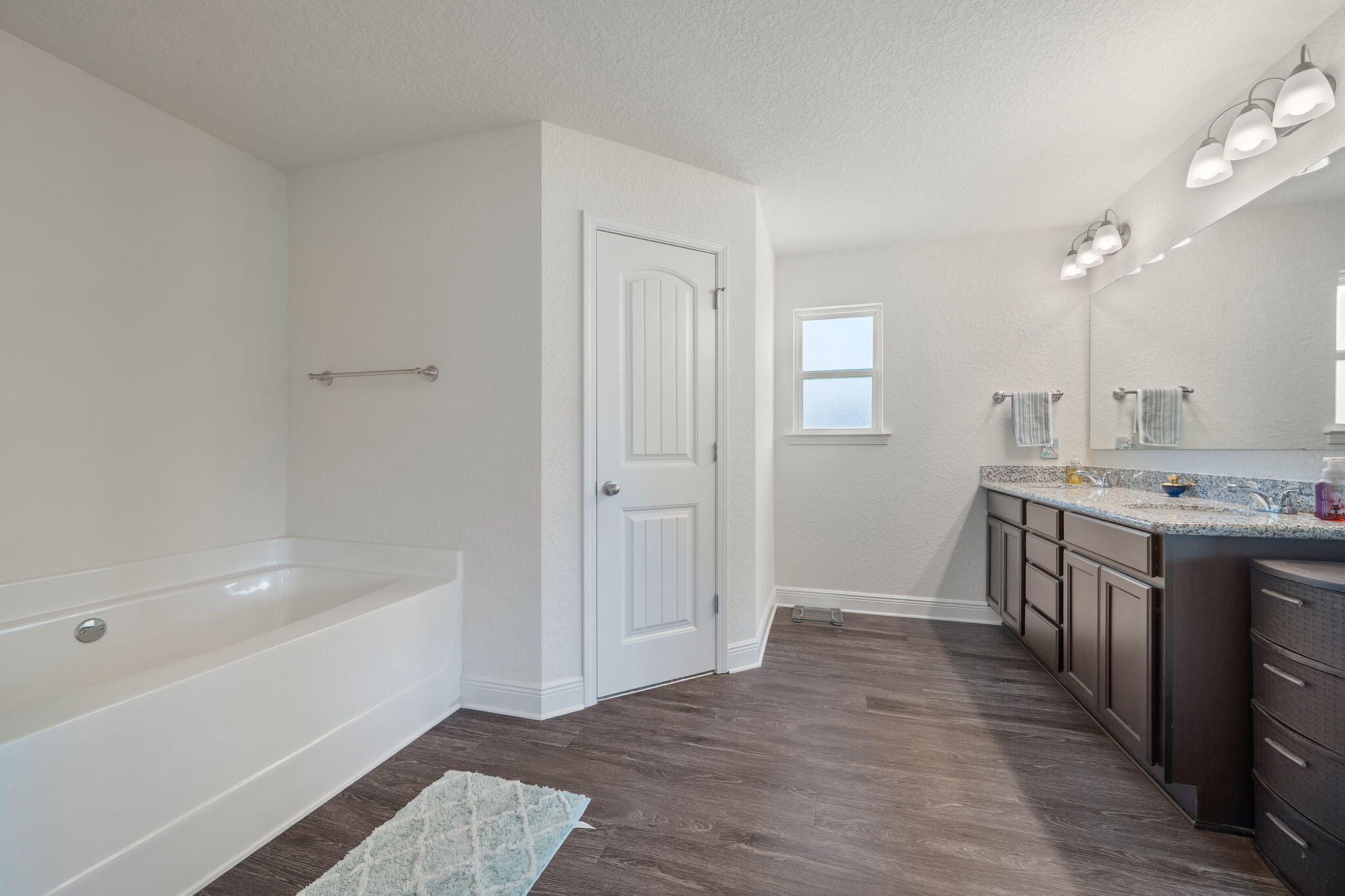 Heather's Place - Residential