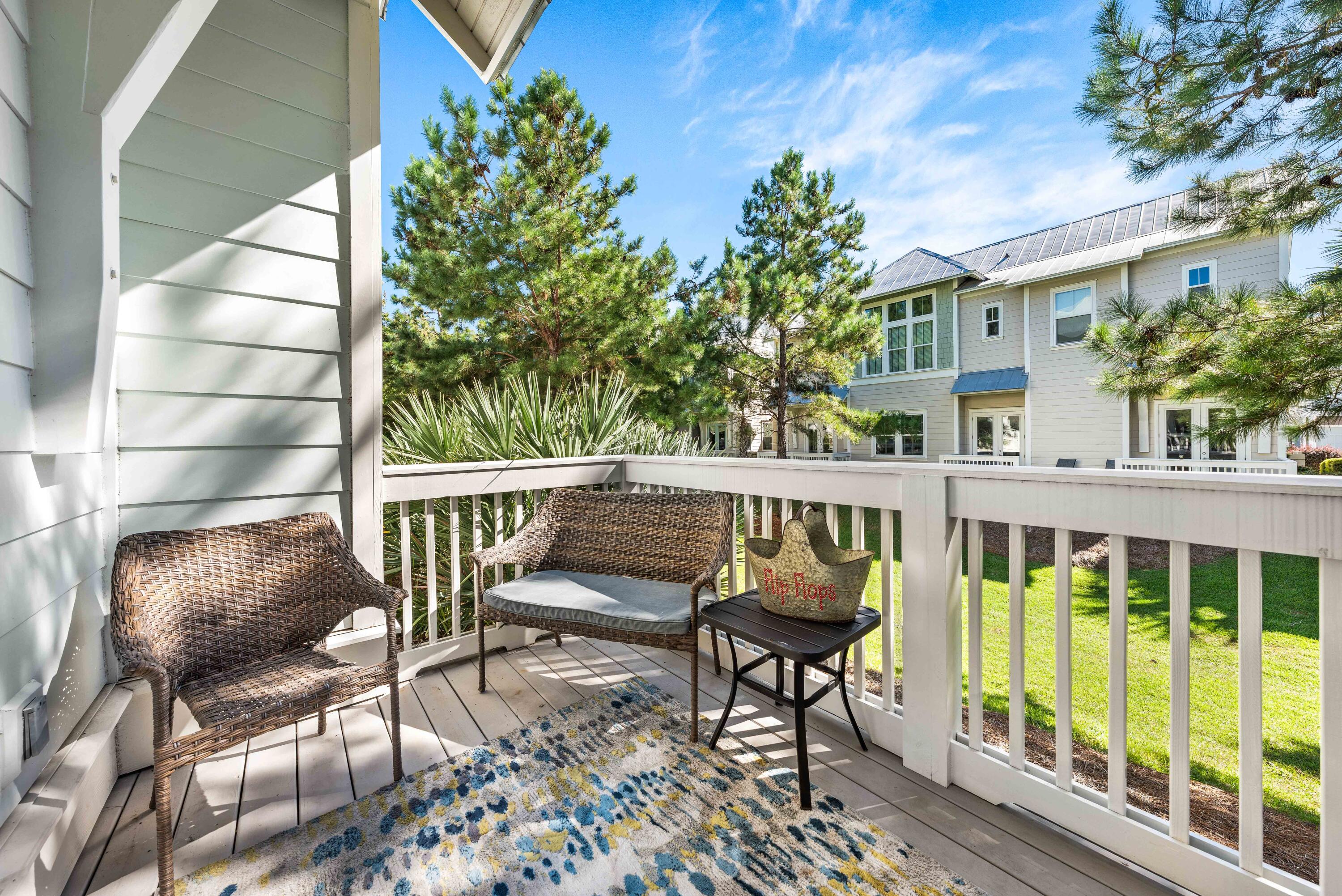 PROMINENCE - Residential