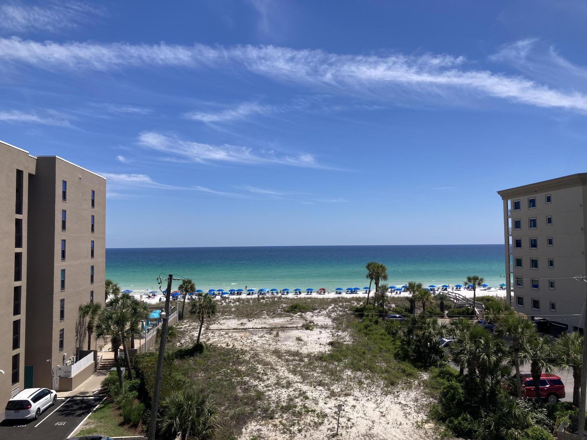 Emerald Isle - Residential