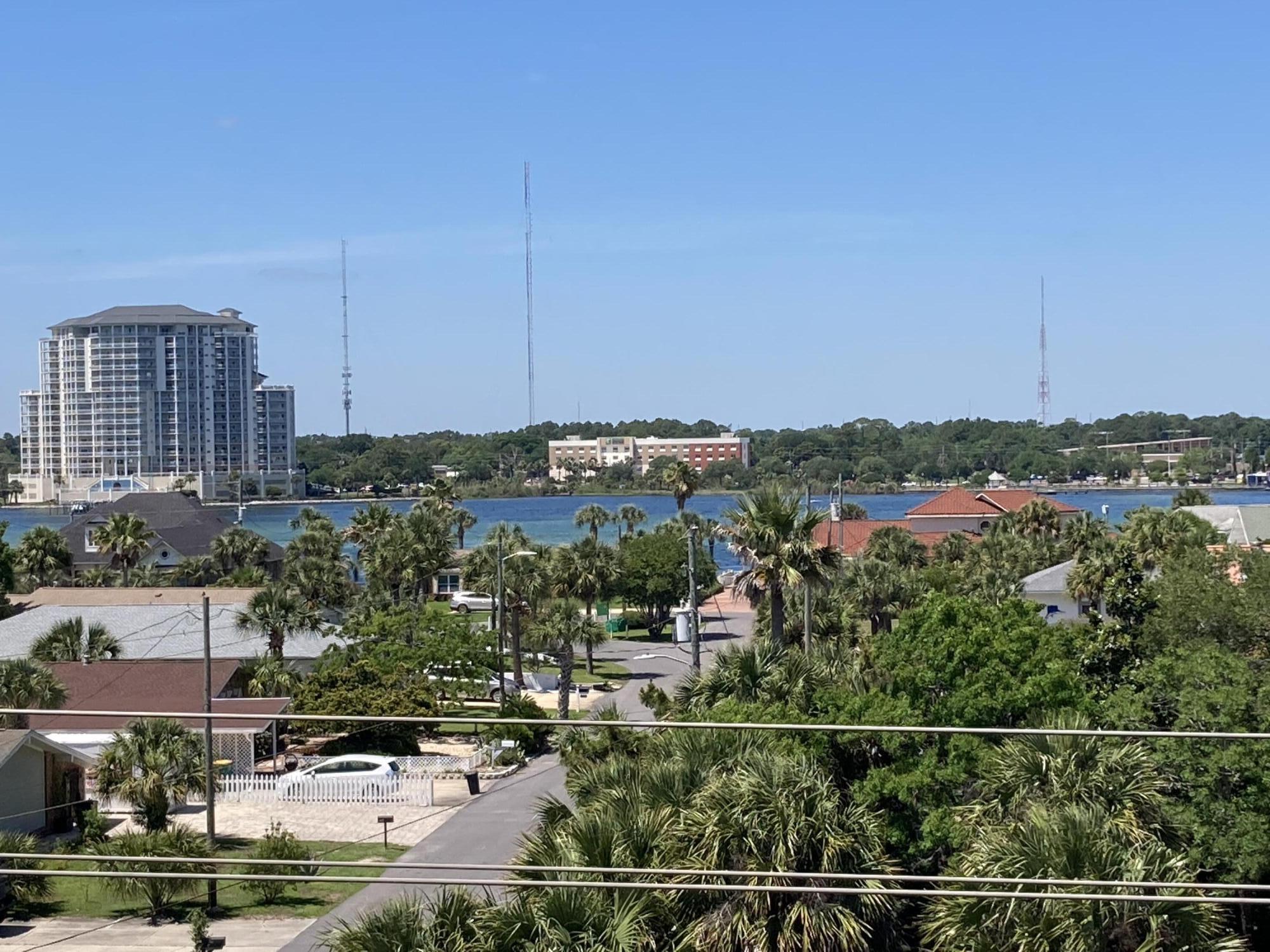 Emerald Isle - Residential