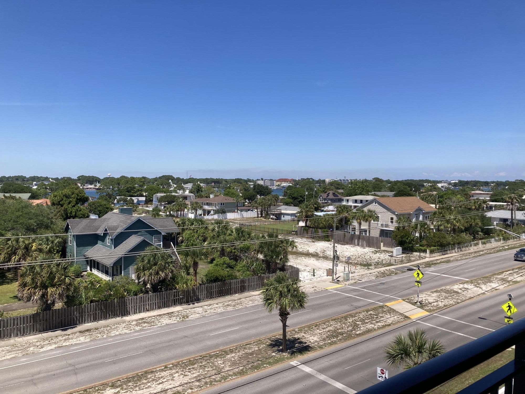 Emerald Isle - Residential