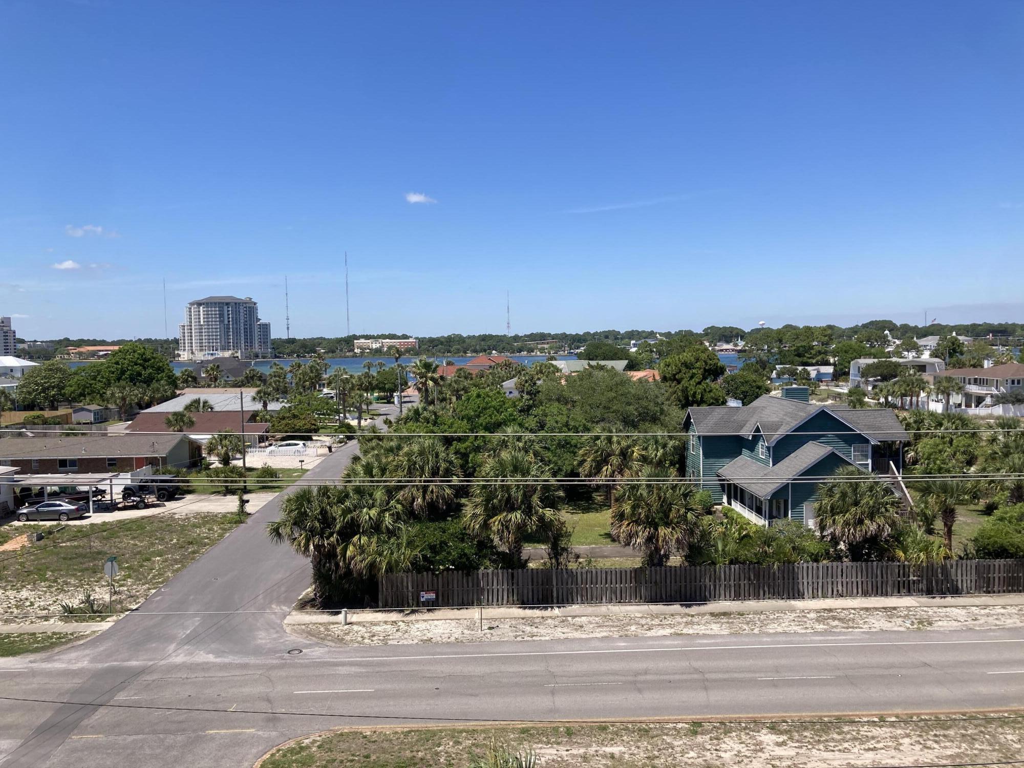Emerald Isle - Residential