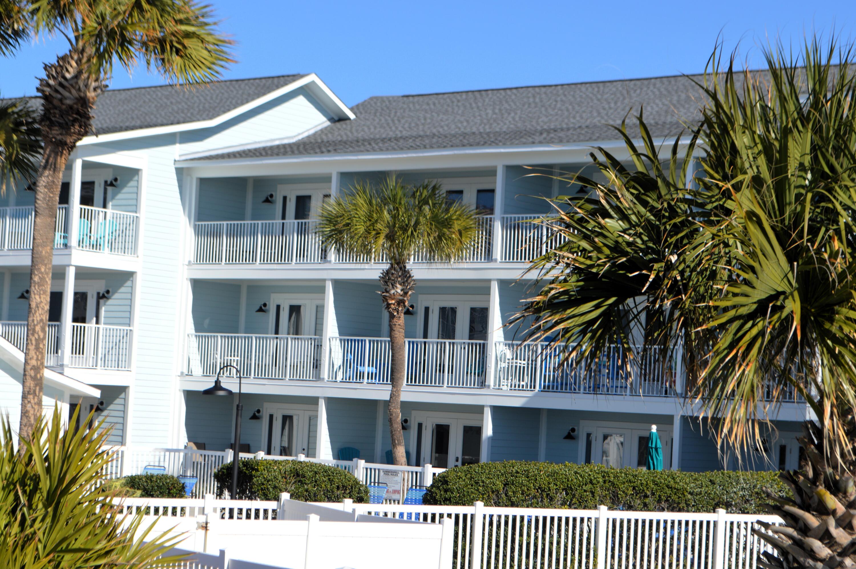 SUMMERSPELL CONDO - Residential