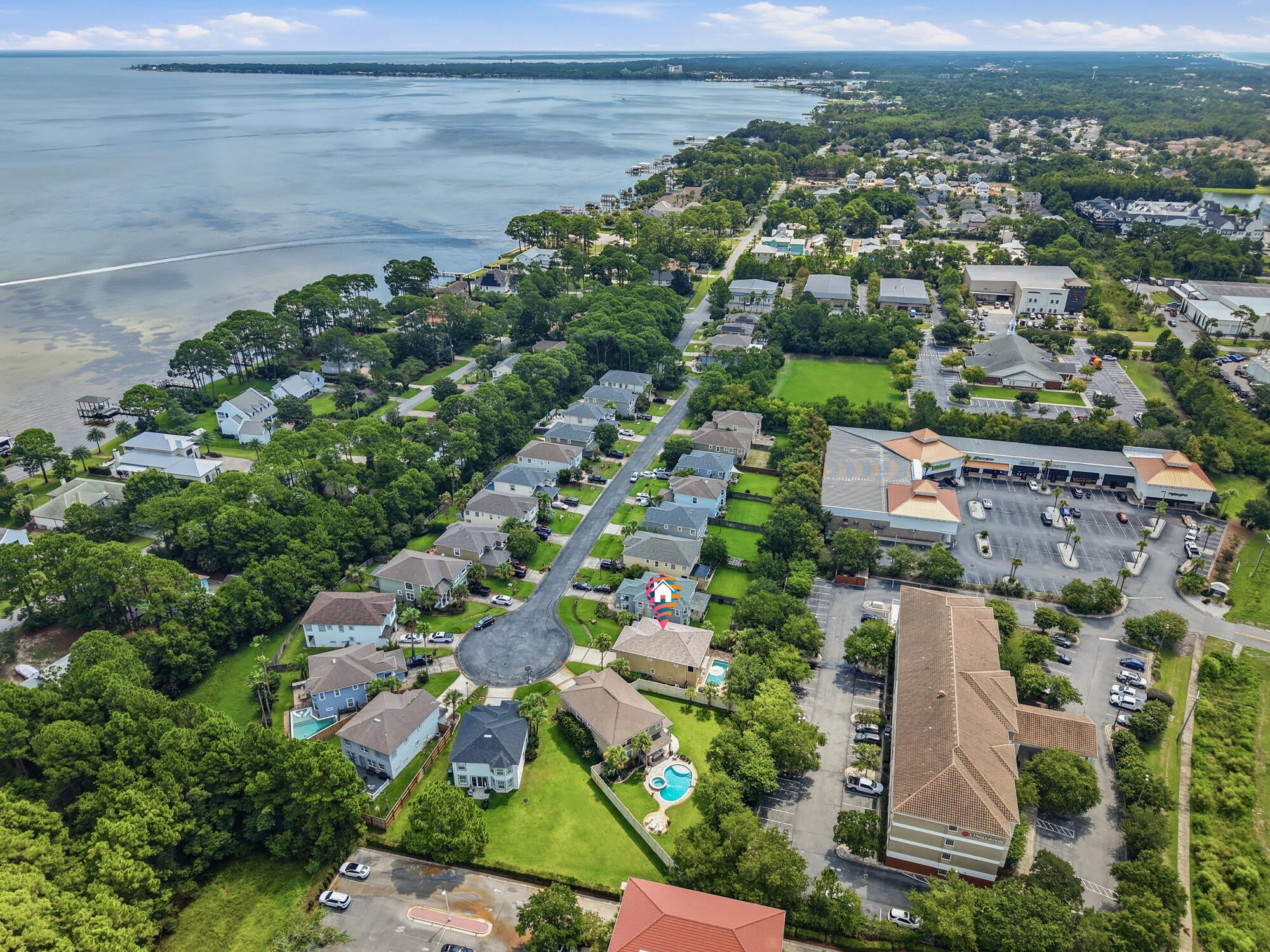 BAYWALK LANDING - Residential