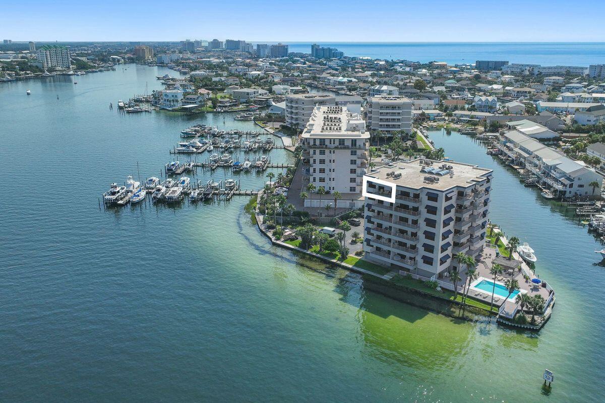 DESTIN HARBOR RESORT WEST - Residential