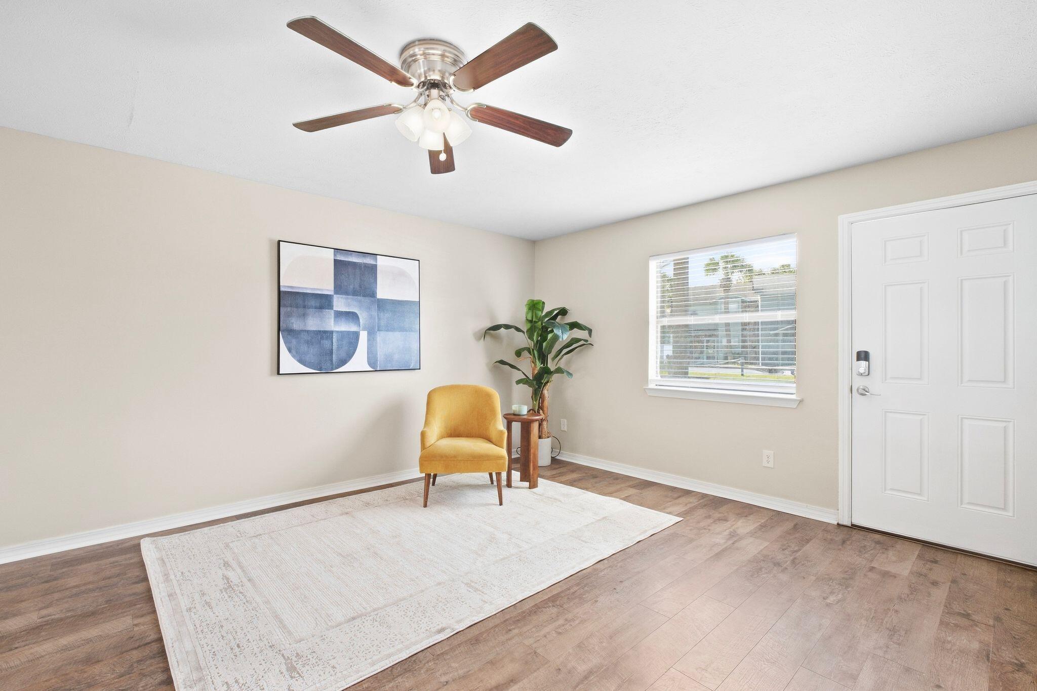 HARBOUR TOWNE - Residential