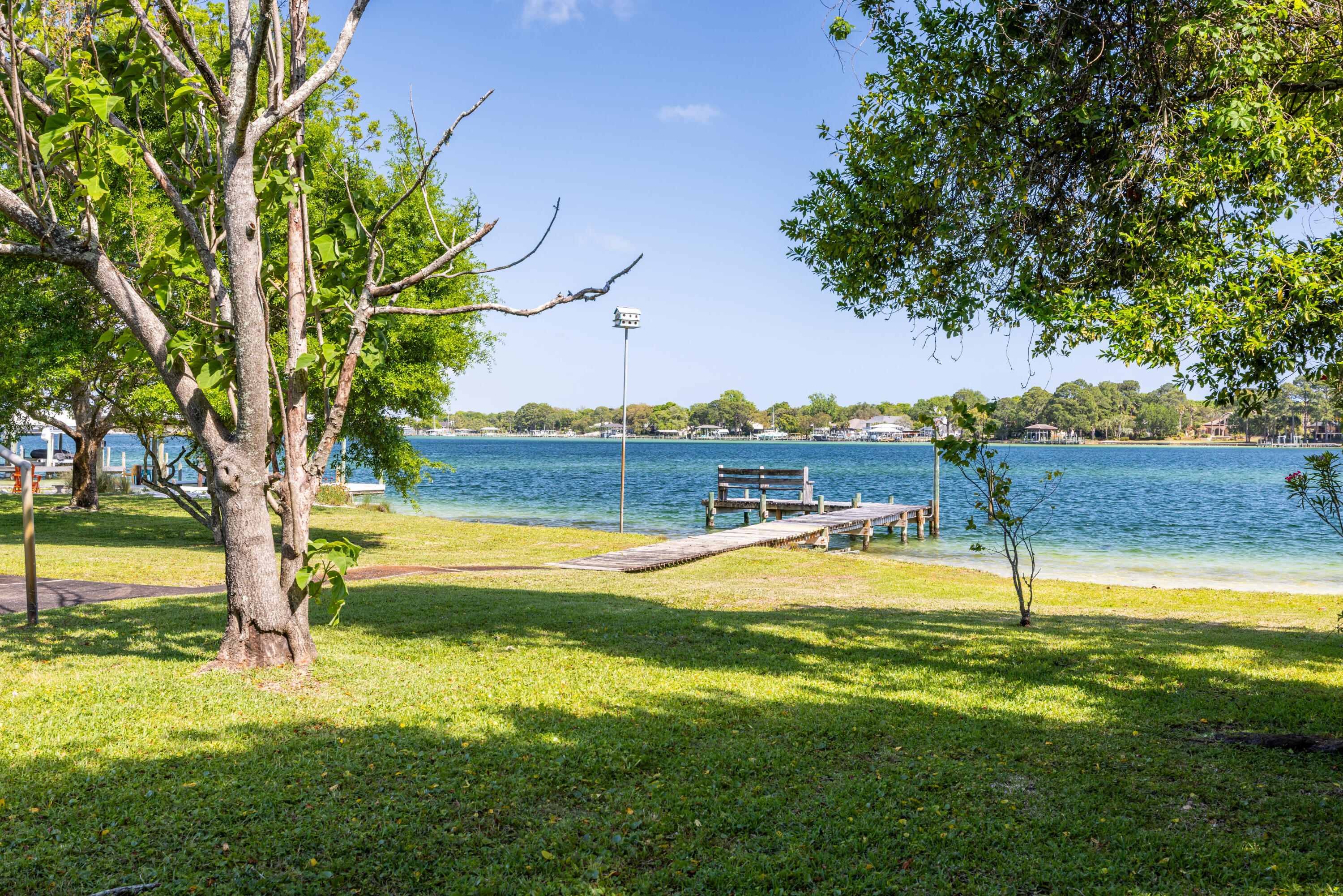 GARNIERS BEACH - Residential