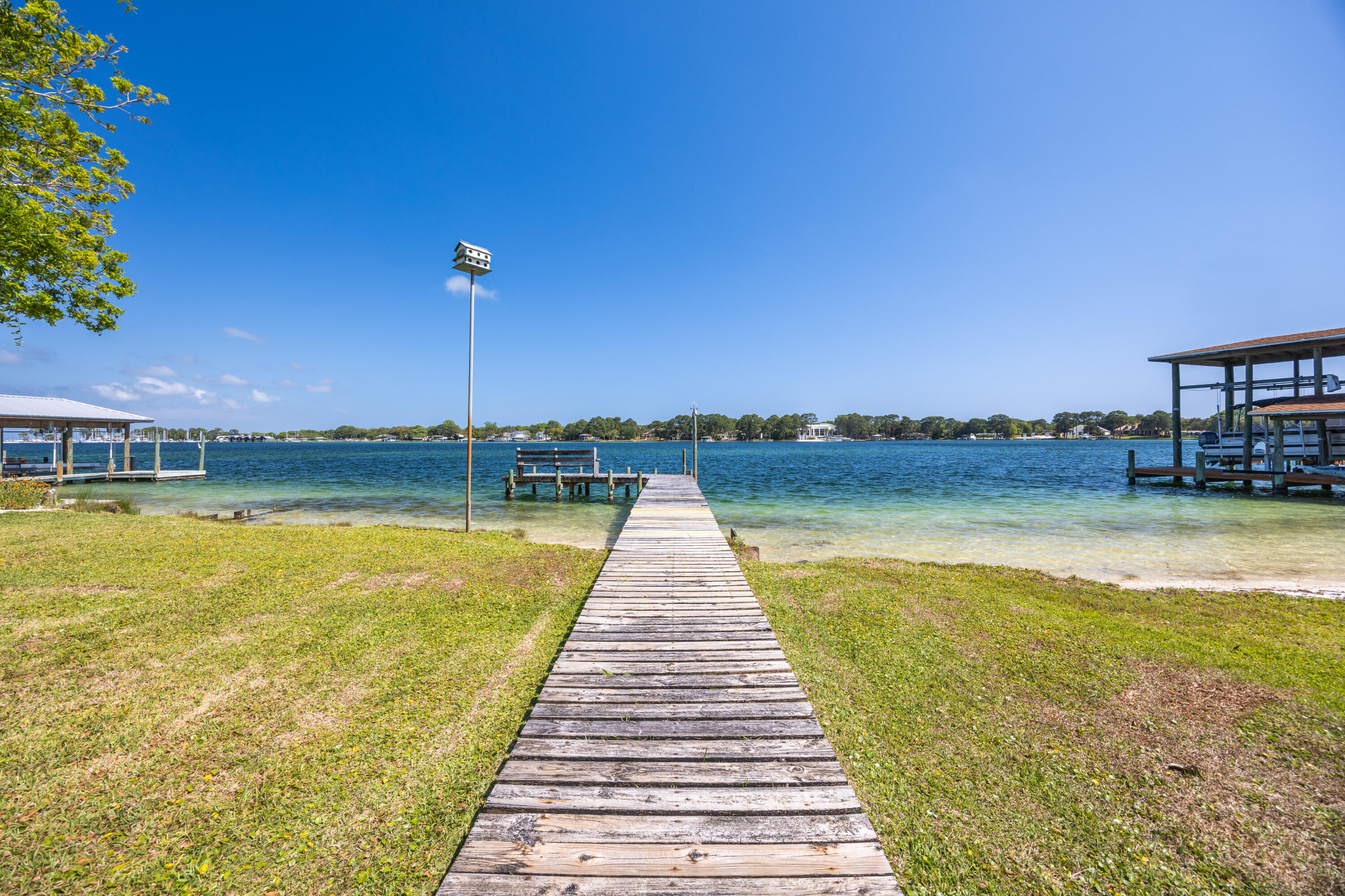 GARNIERS BEACH - Residential