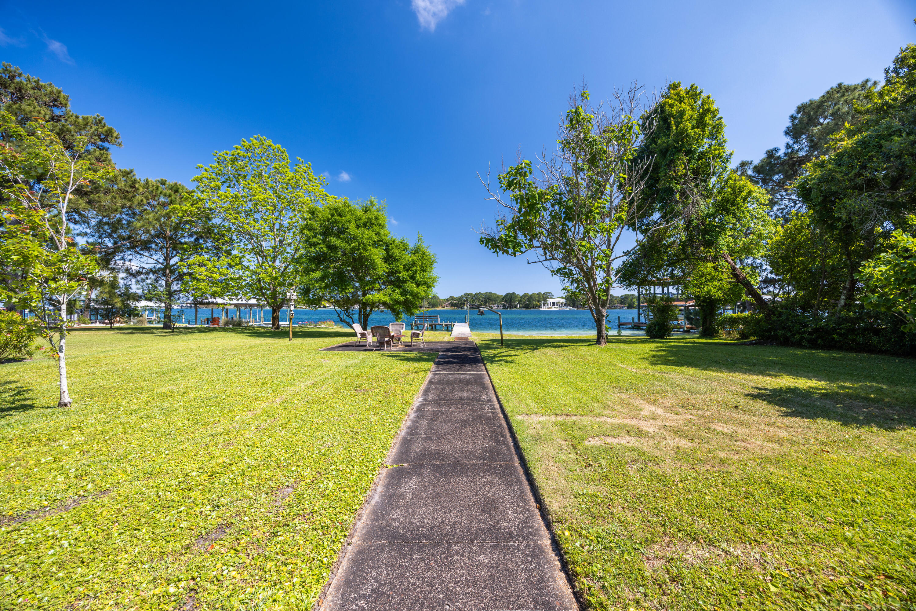 GARNIERS BEACH - Residential