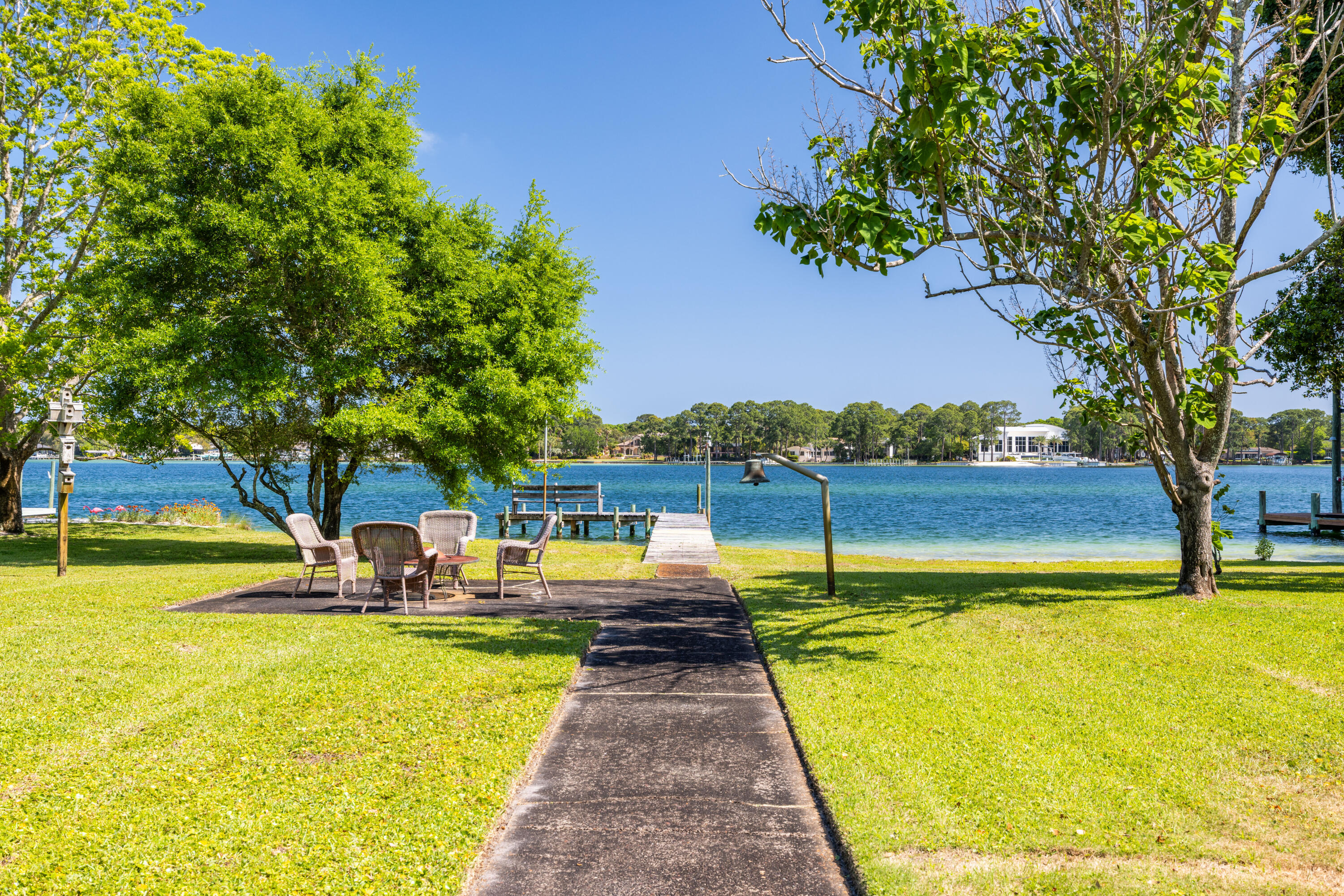 GARNIERS BEACH - Residential