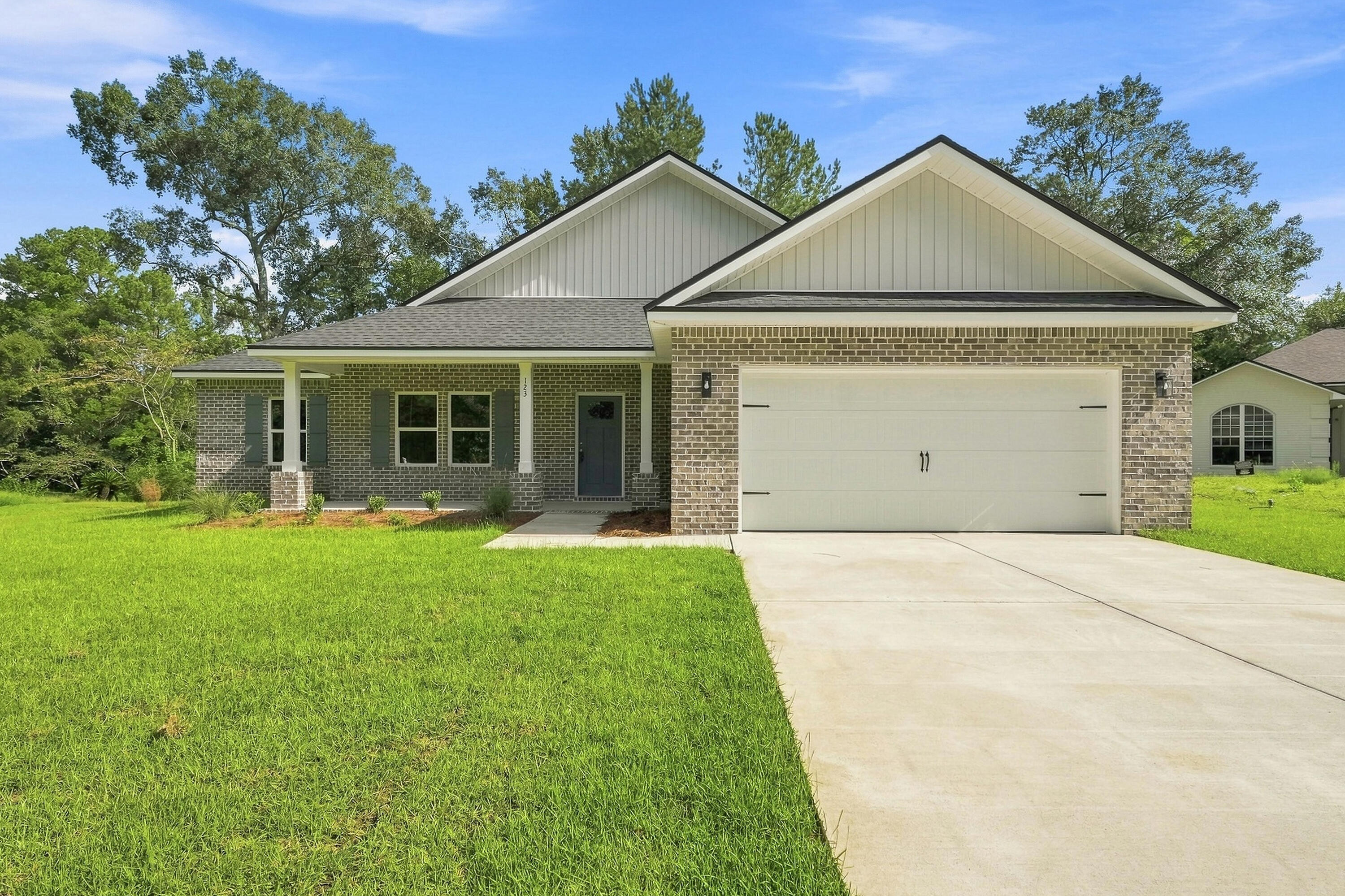 FOXWOOD ESTATES 1 - Residential