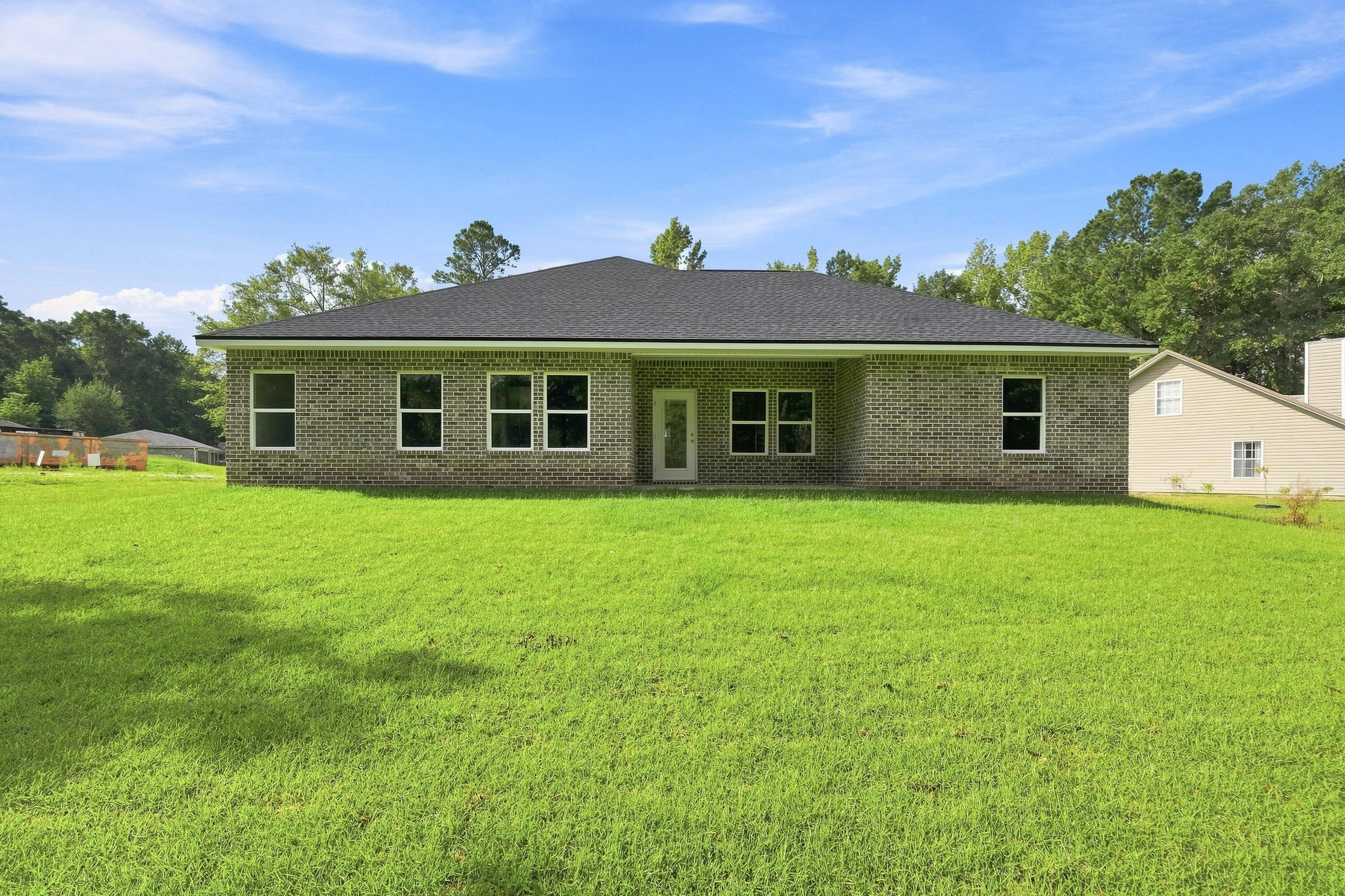 FOXWOOD ESTATES 1 - Residential