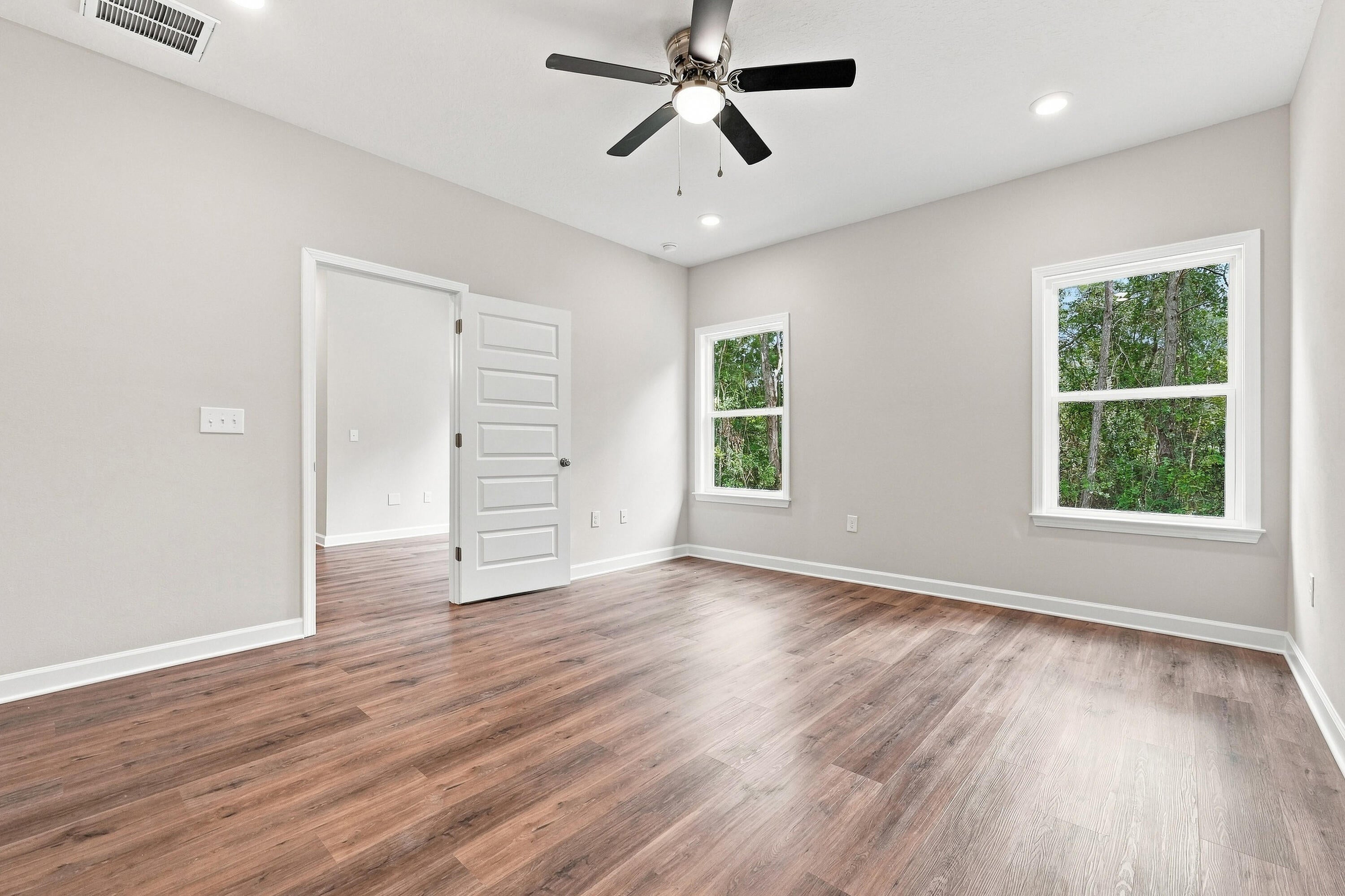 FOXWOOD ESTATES 1 - Residential