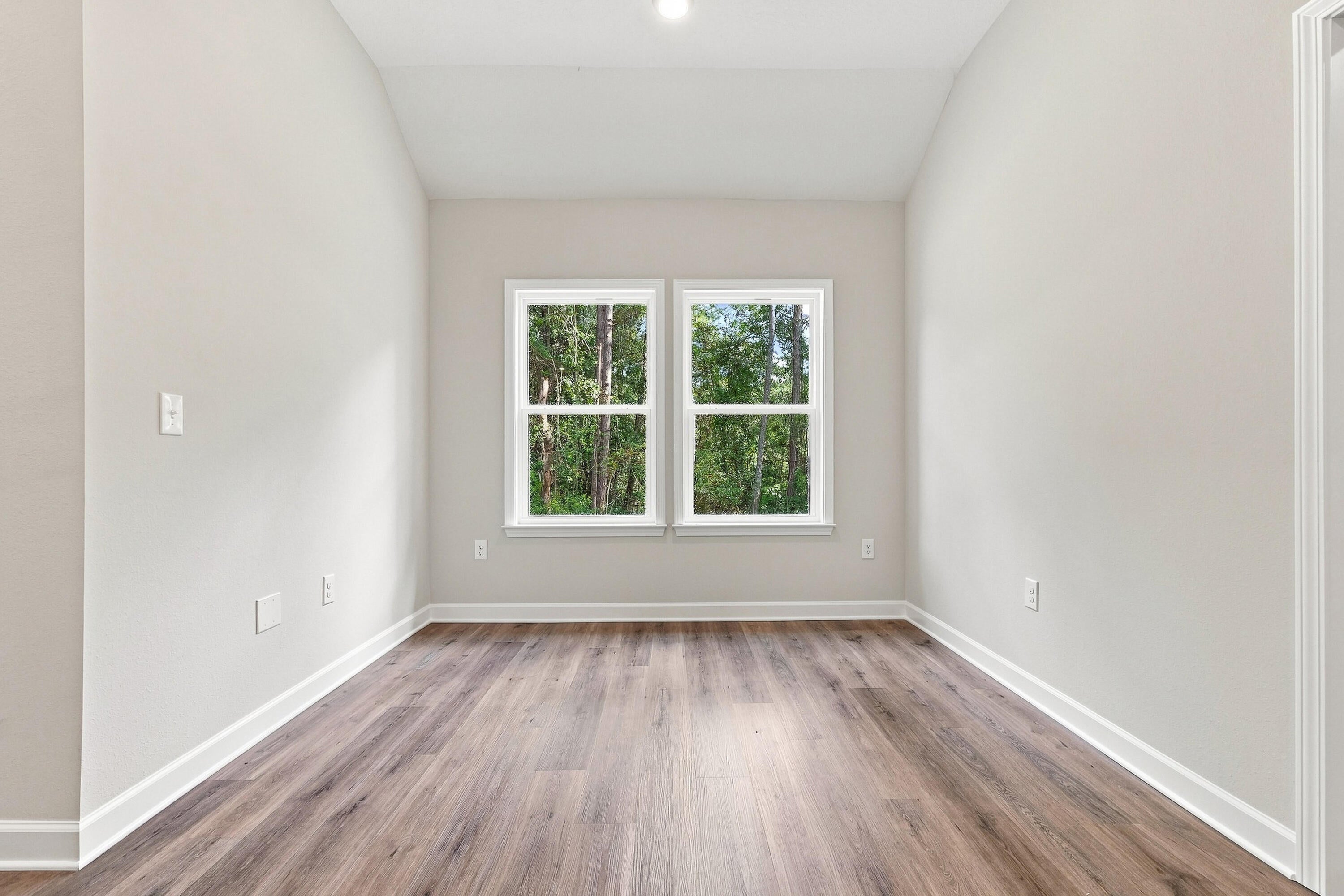 FOXWOOD ESTATES 1 - Residential