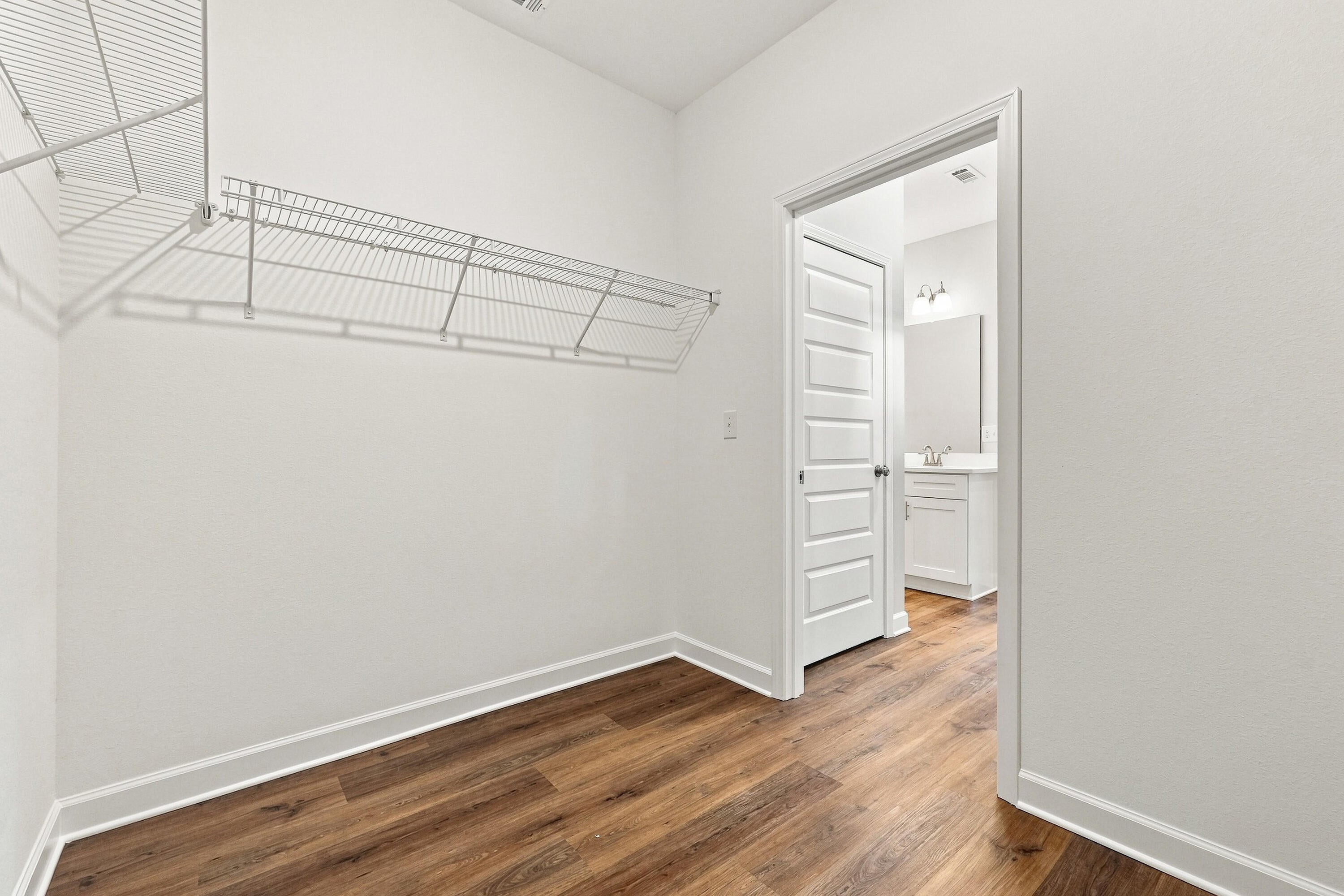 FOXWOOD ESTATES 1 - Residential