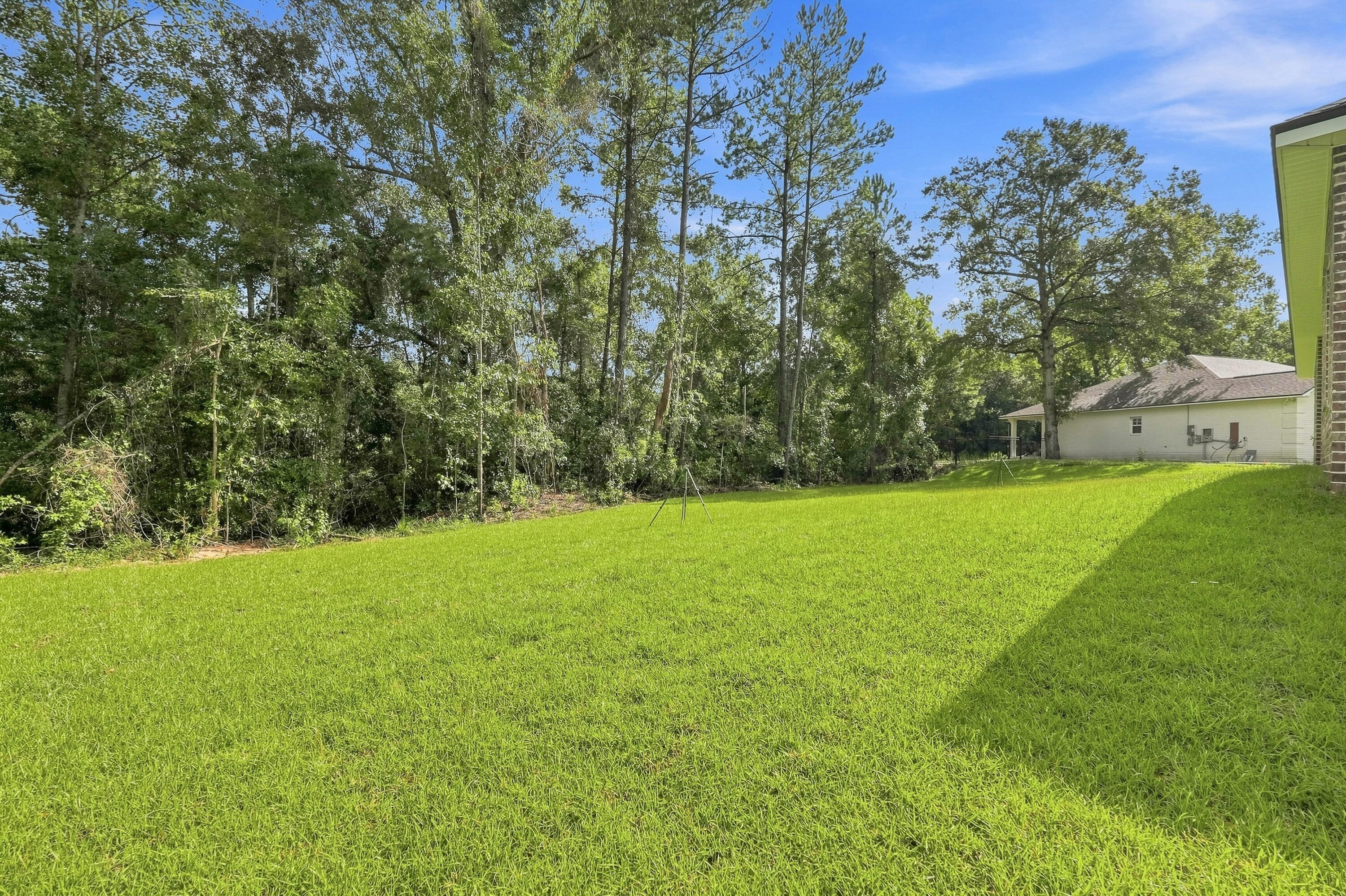 FOXWOOD ESTATES 1 - Residential