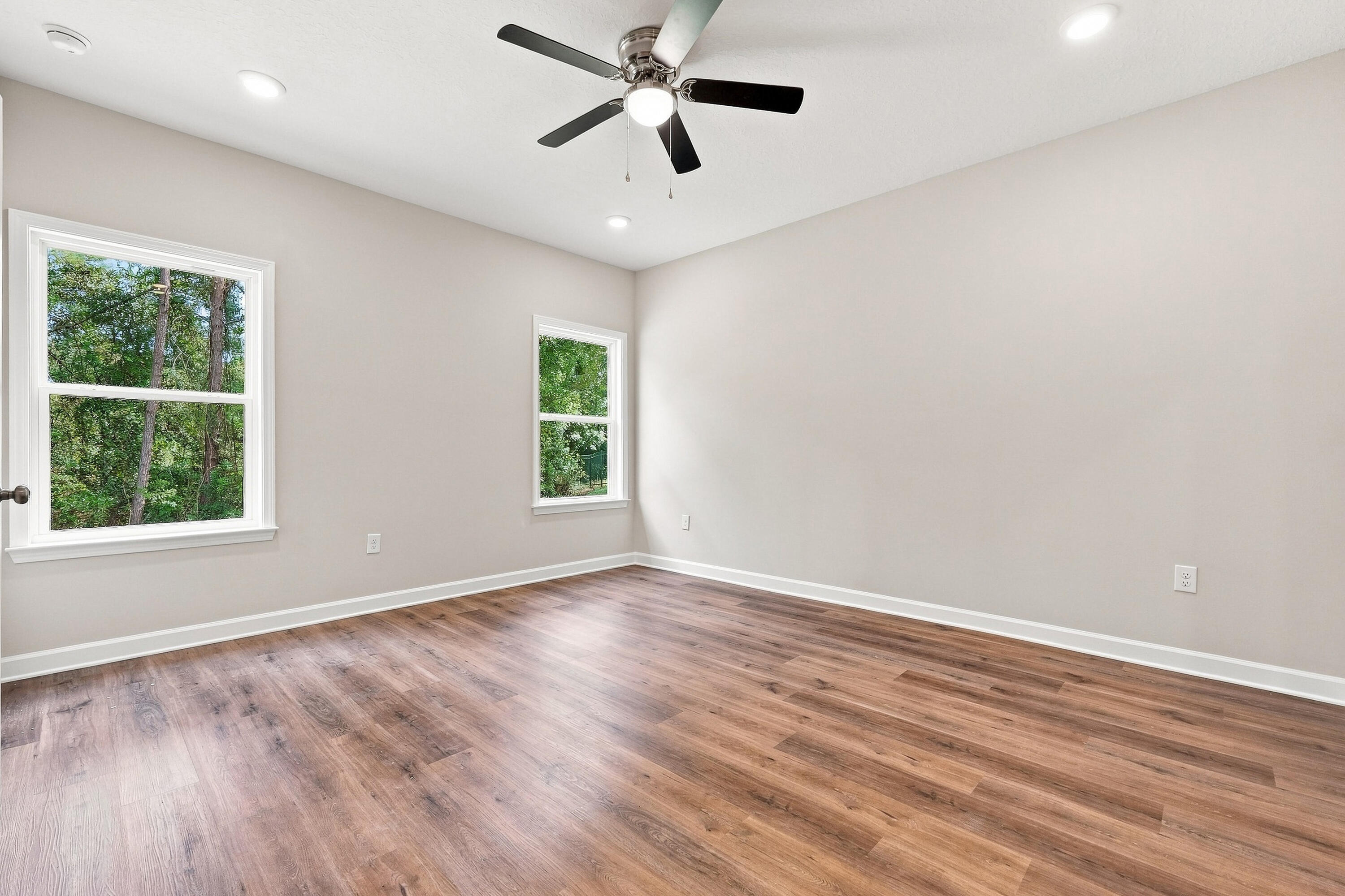 FOXWOOD ESTATES 1 - Residential